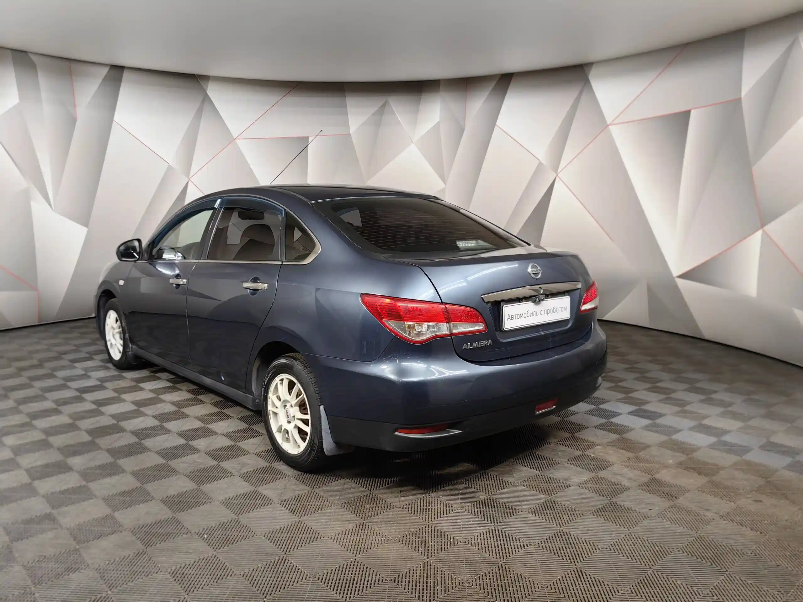 Nissan Almera 2014