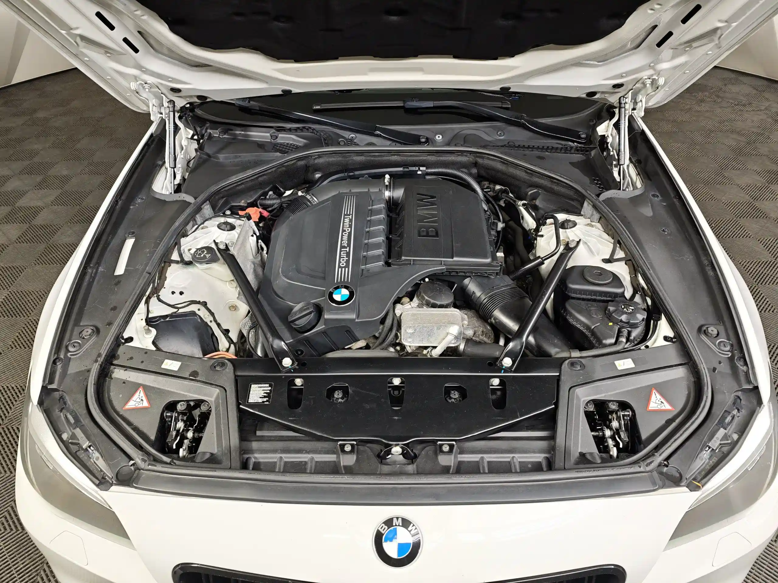 BMW 5 серия 2013