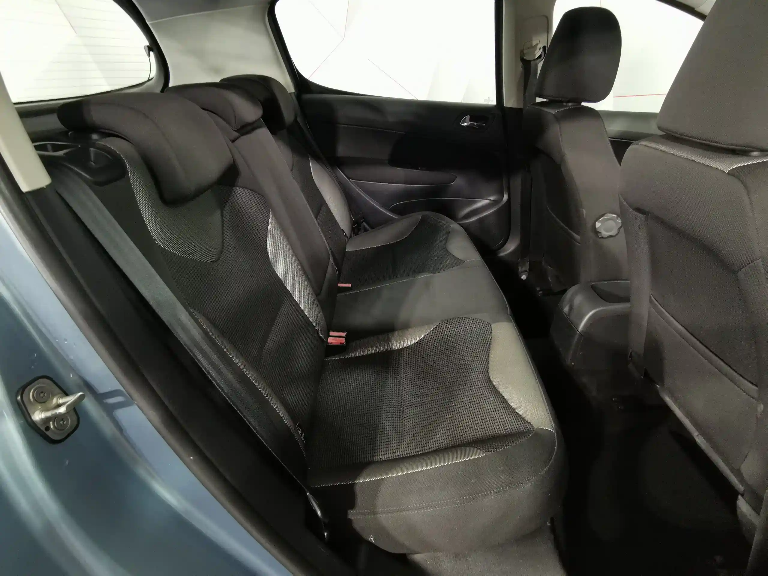 Peugeot 308 2012