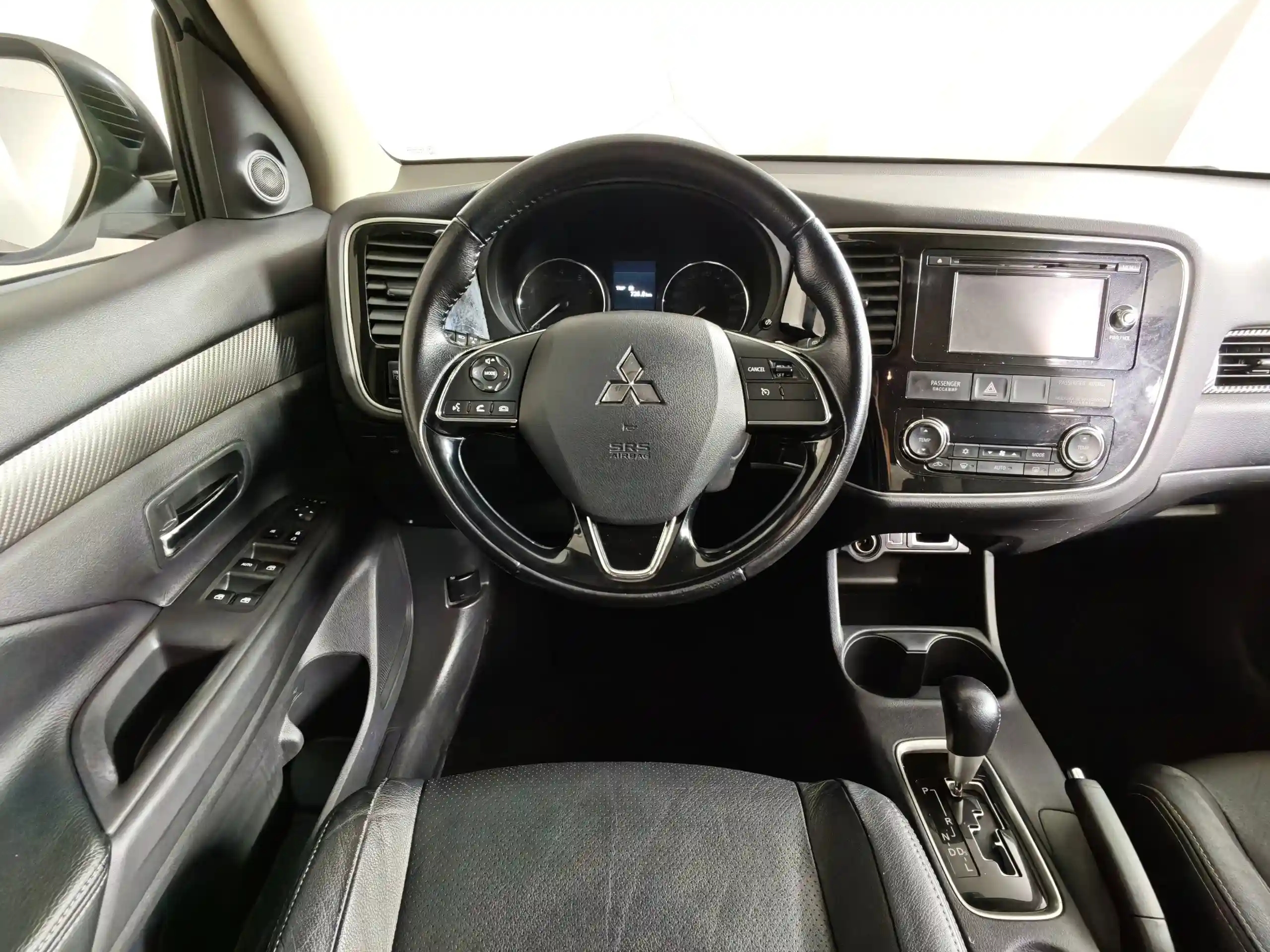 Mitsubishi Outlander 2015