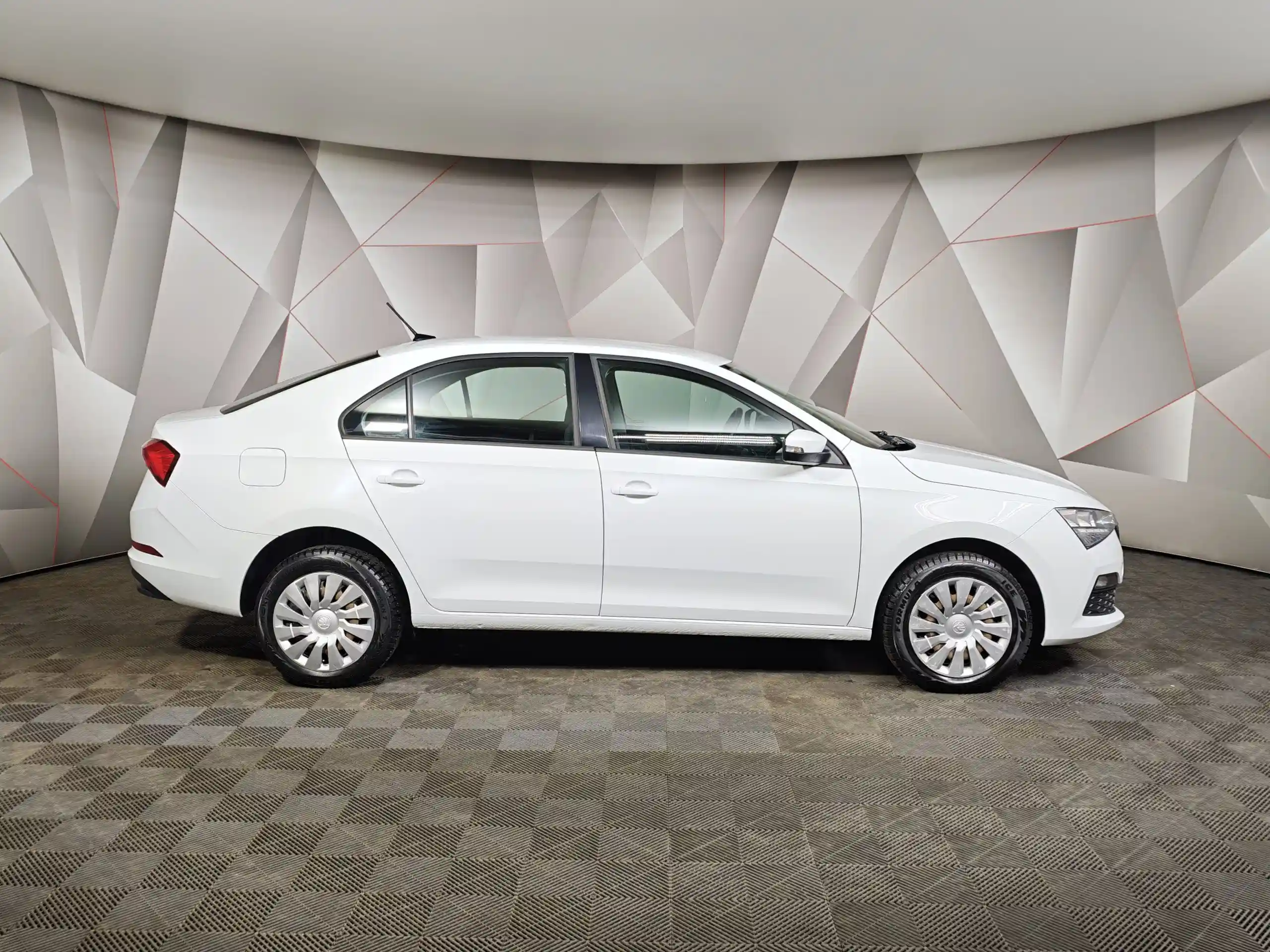 Skoda Rapid 2021