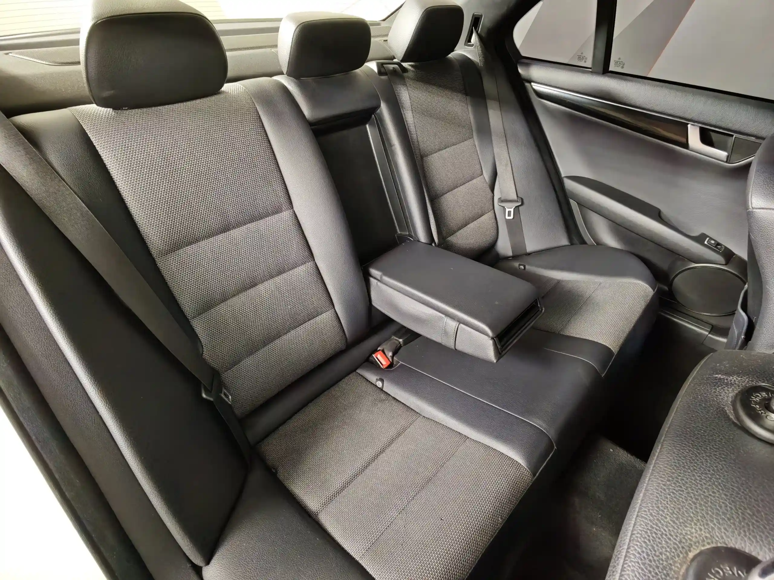 Mercedes-Benz C-Класс 2012