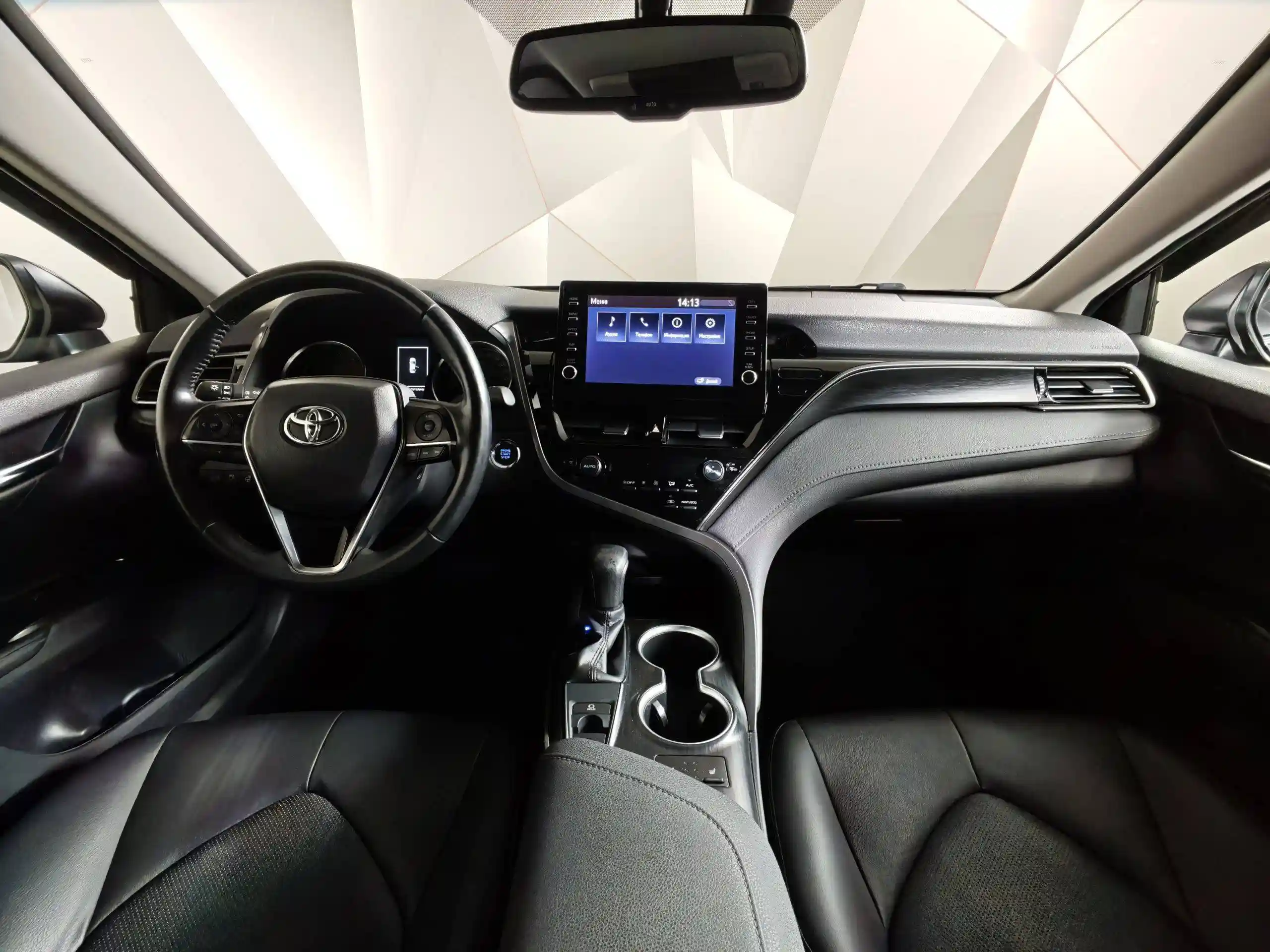 Toyota Camry 2022