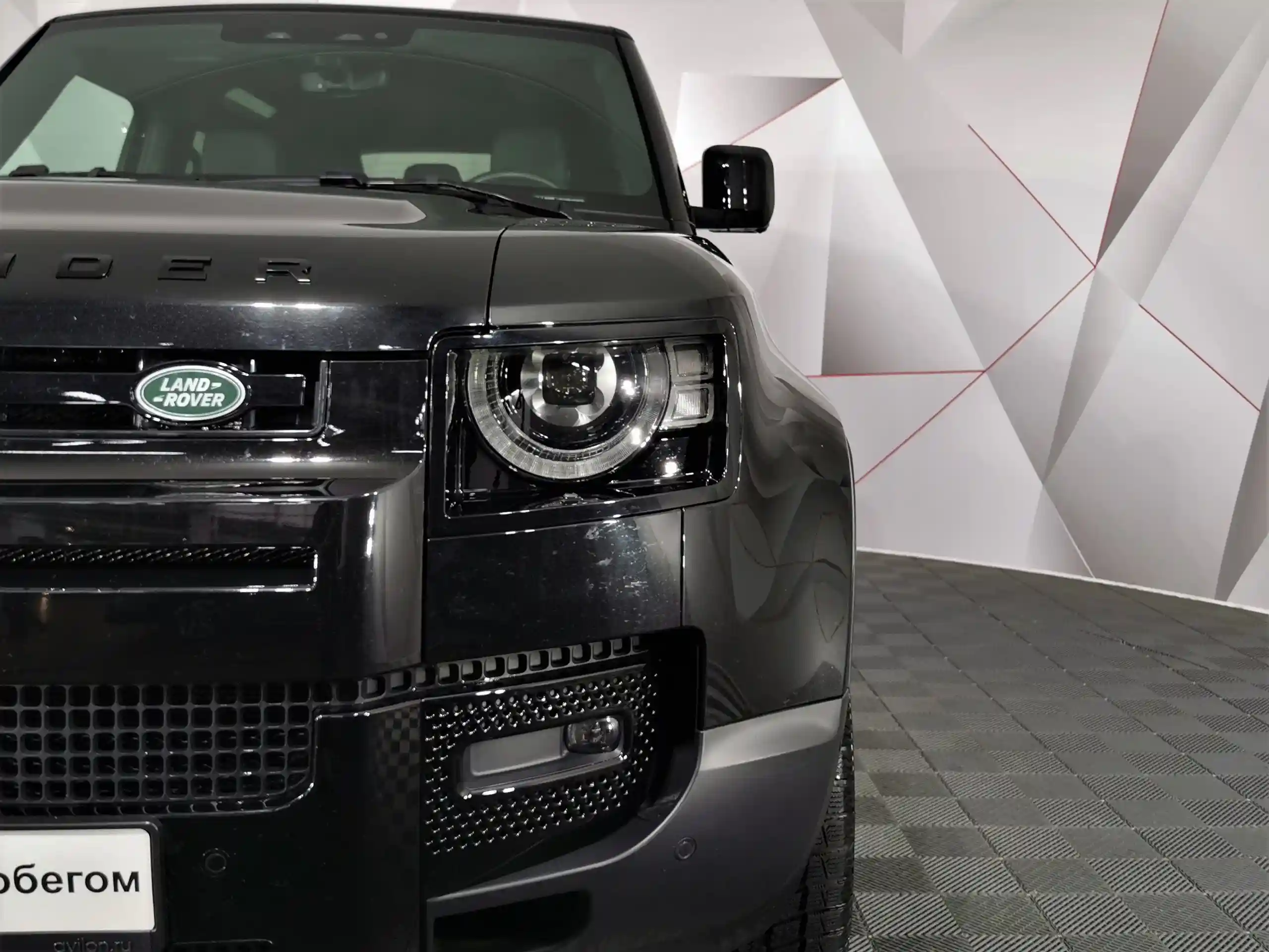 Land Rover Defender 2021