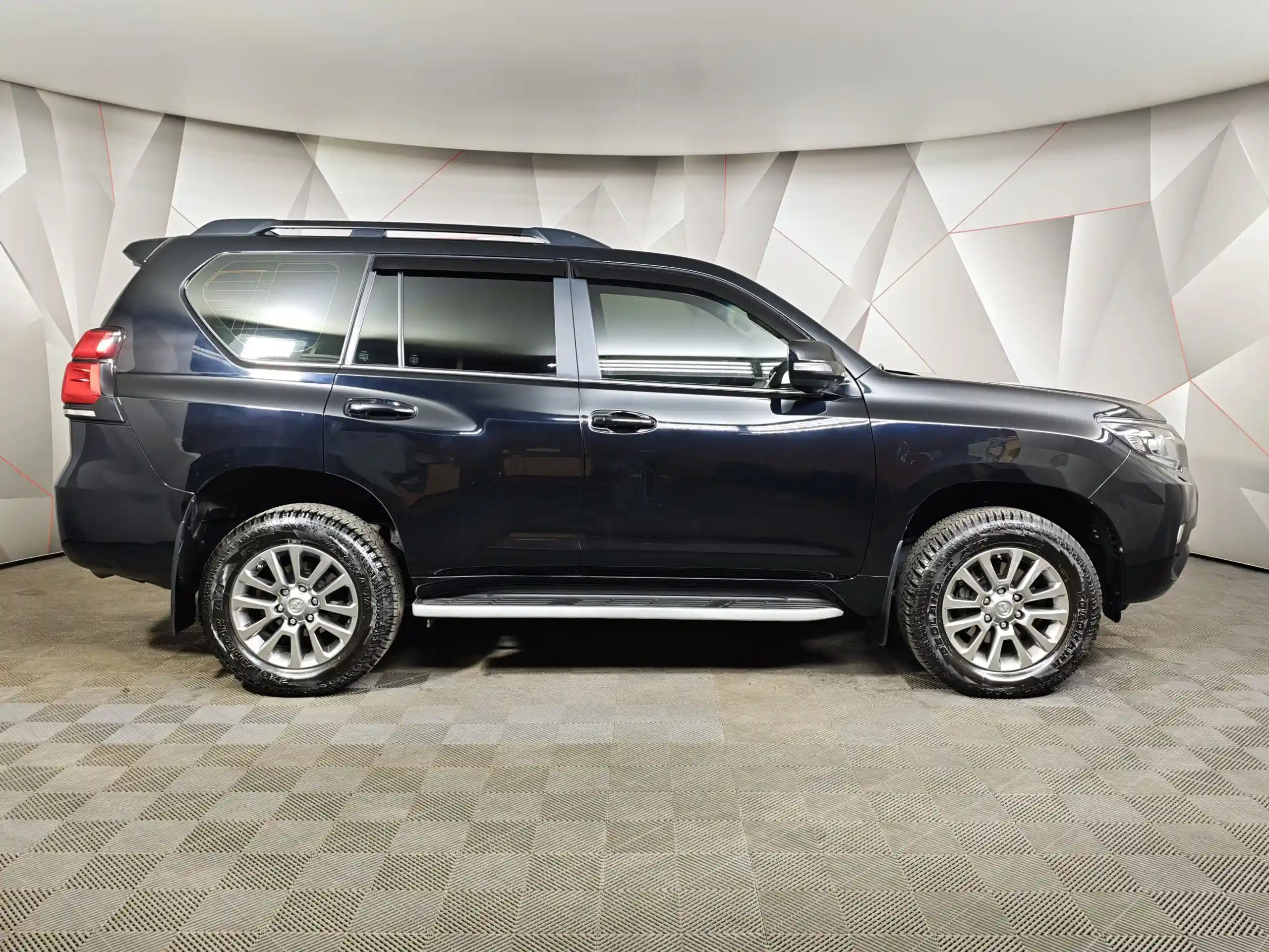 Toyota Land Cruiser Prado 2018