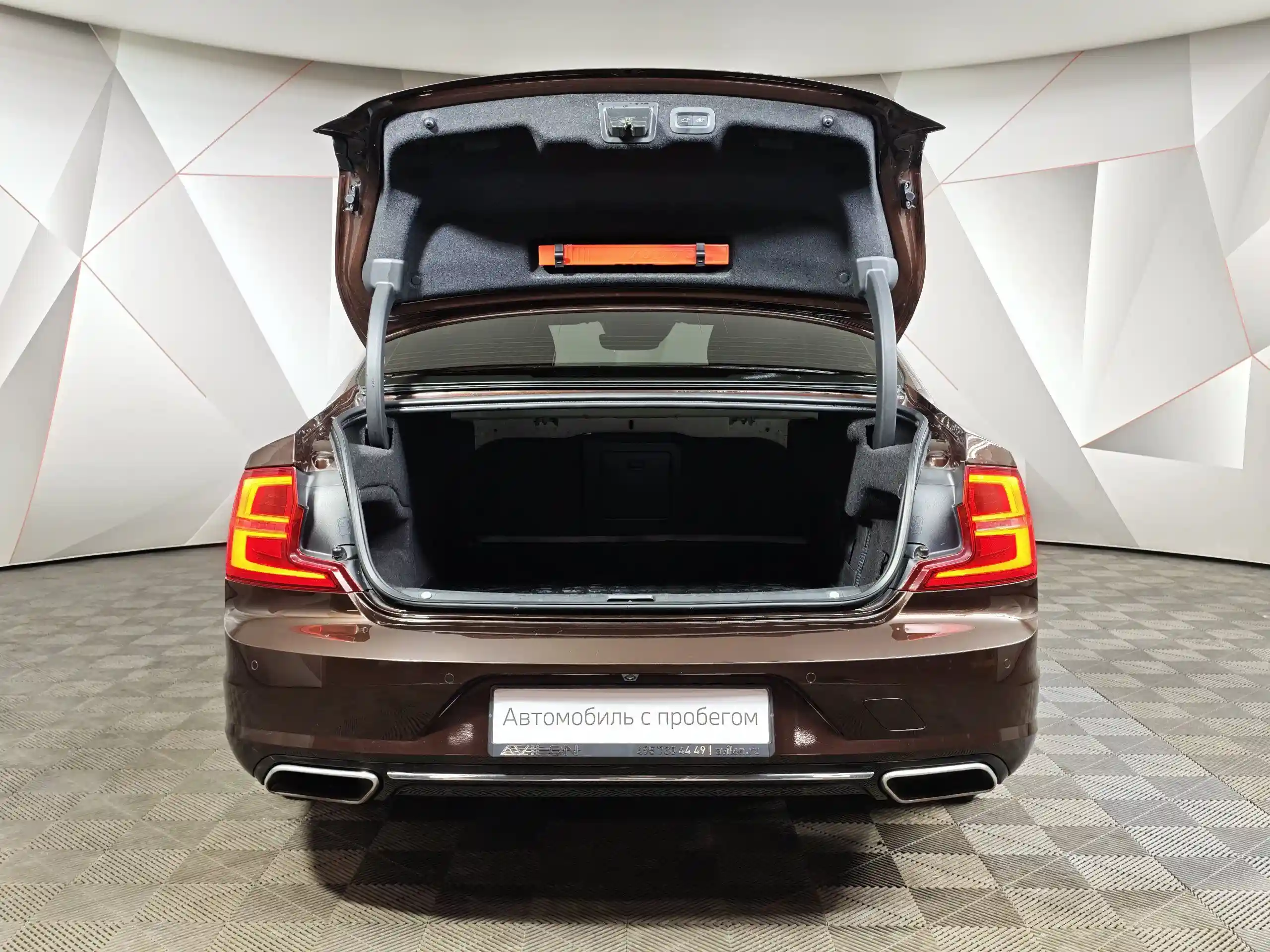 Volvo S90 2019