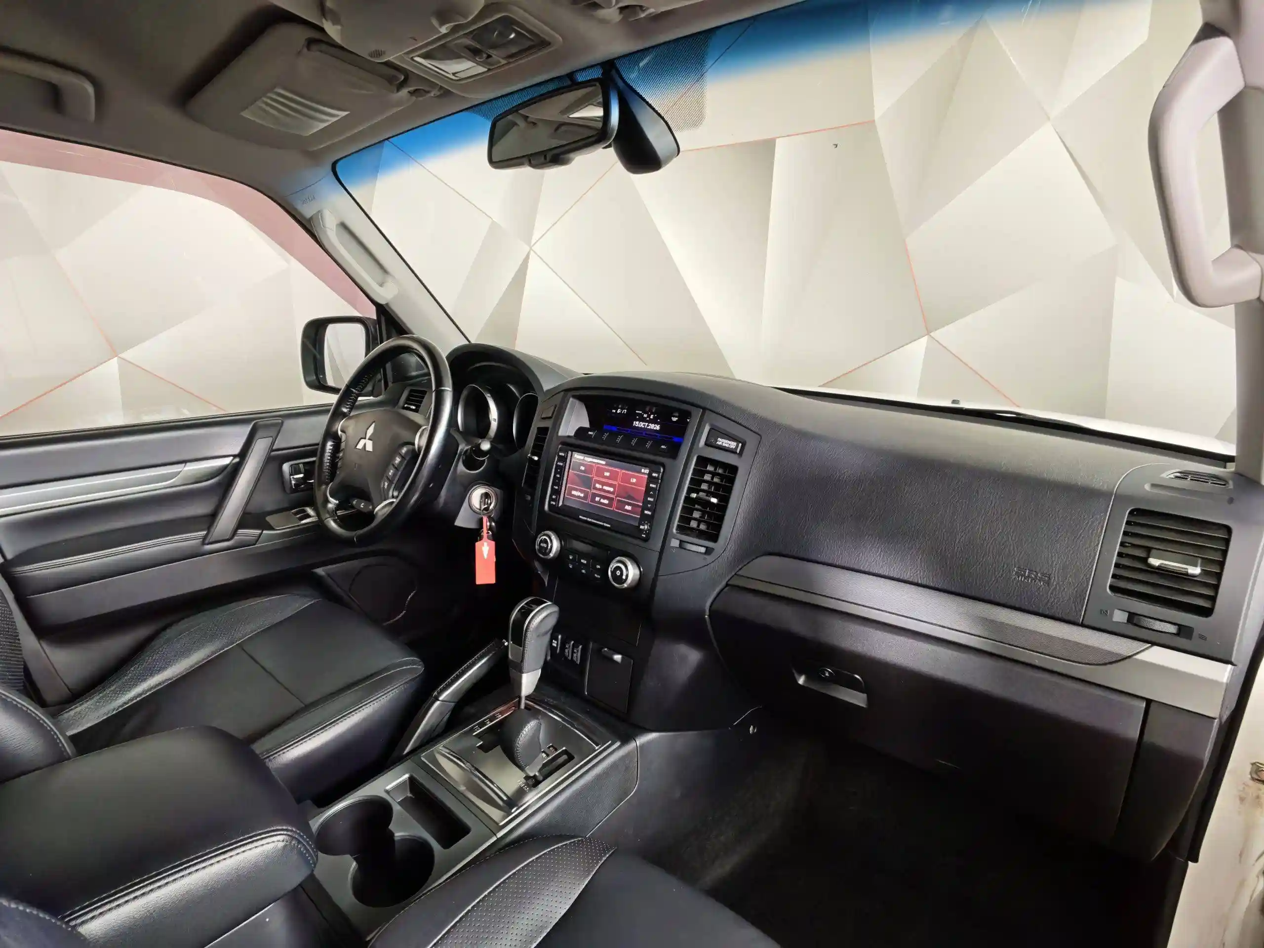 Mitsubishi Pajero 2011