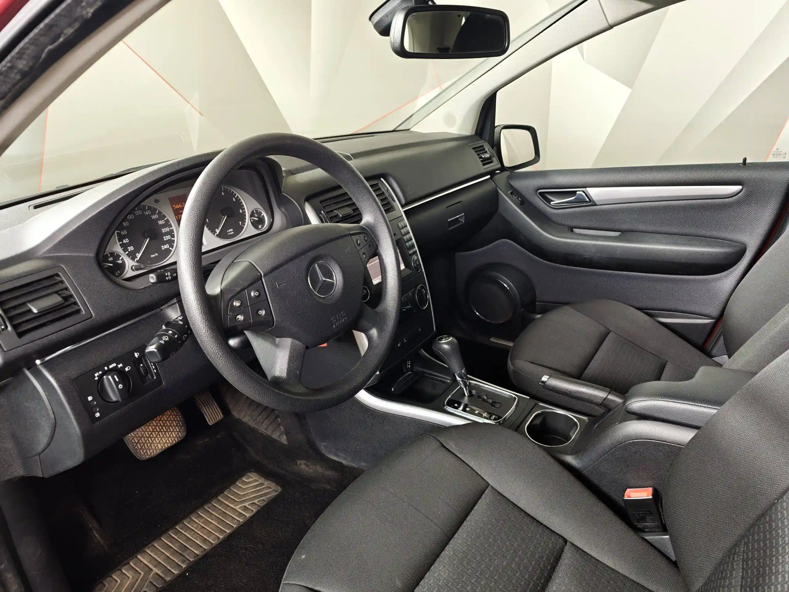 Mercedes-Benz B-Класс 2010