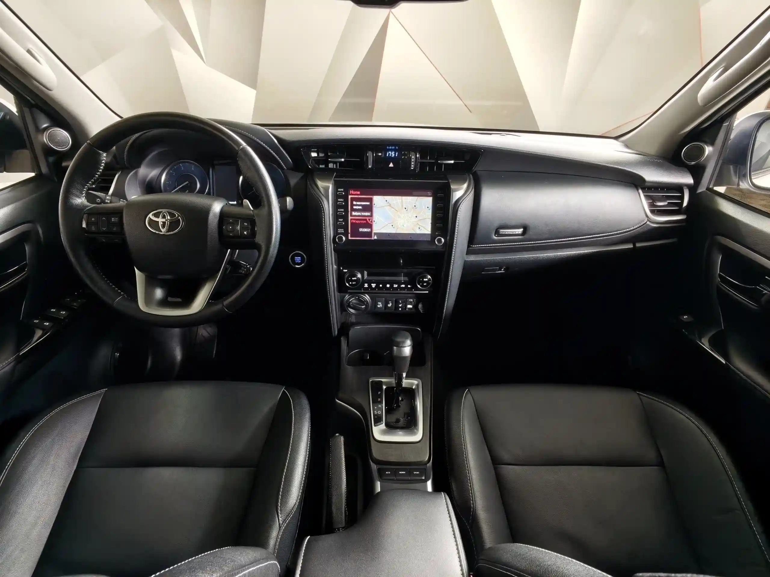 Toyota Fortuner 2021