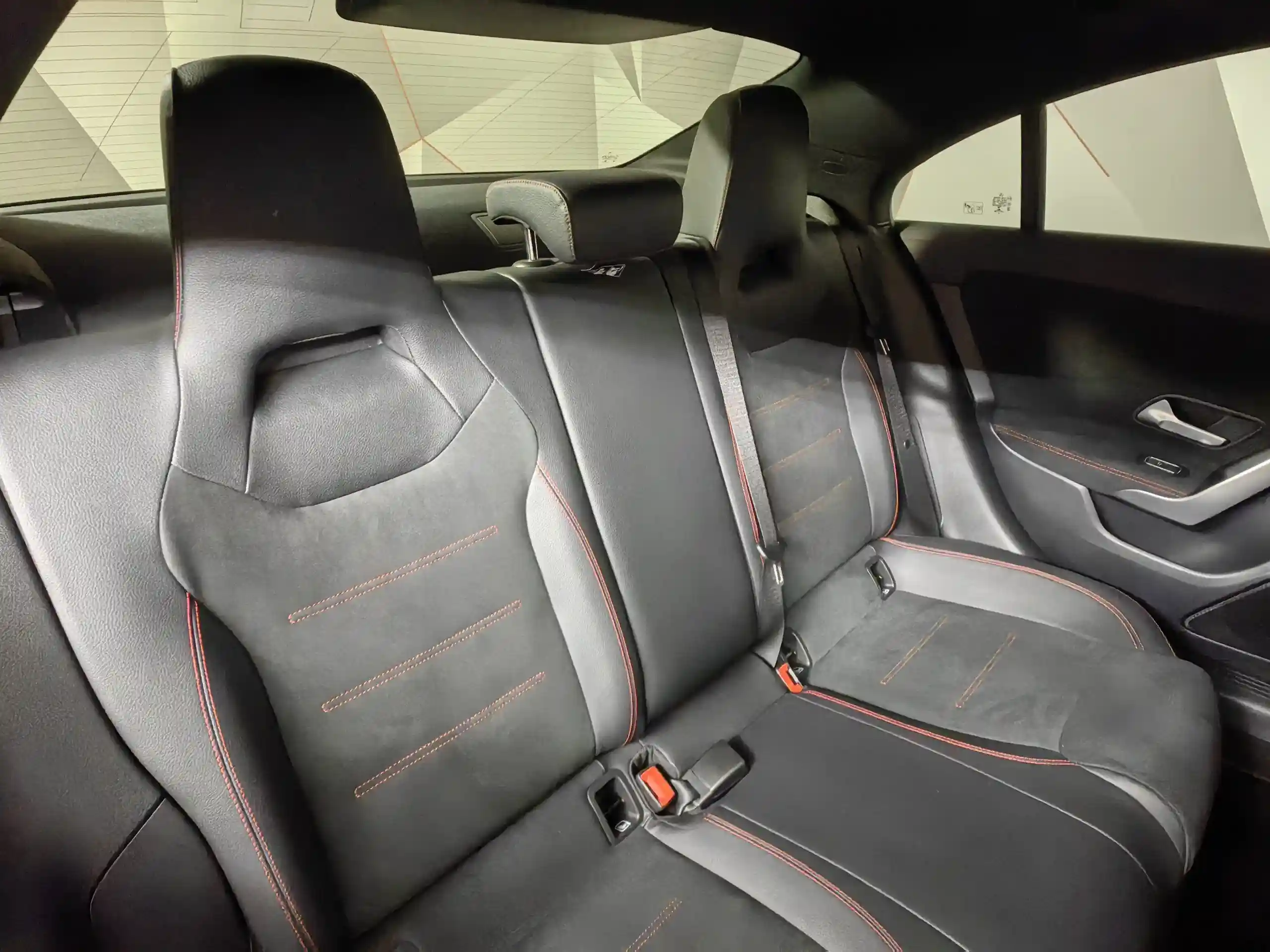 Mercedes-Benz CLA 2021