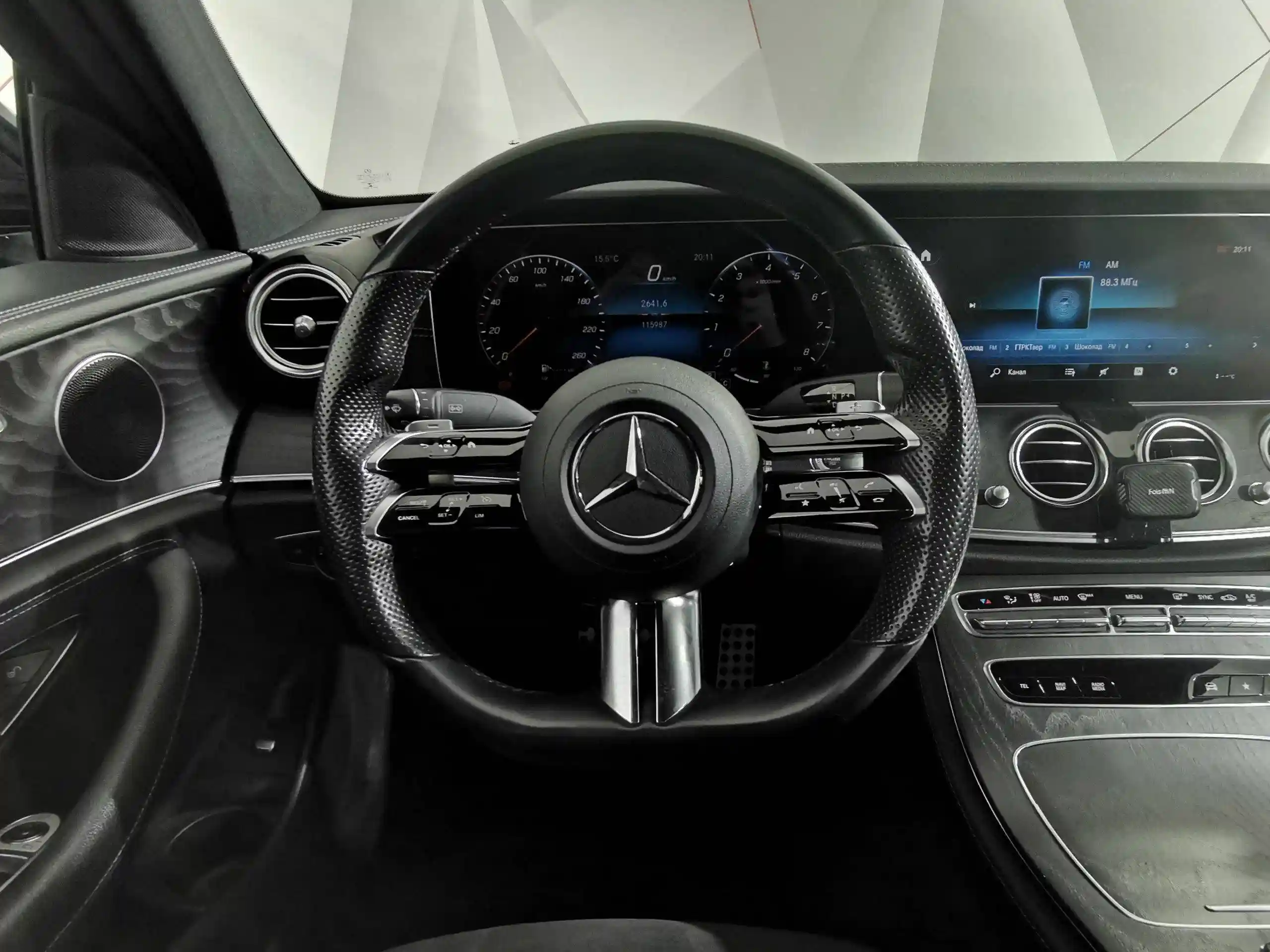 Mercedes-Benz E-Класс 2021
