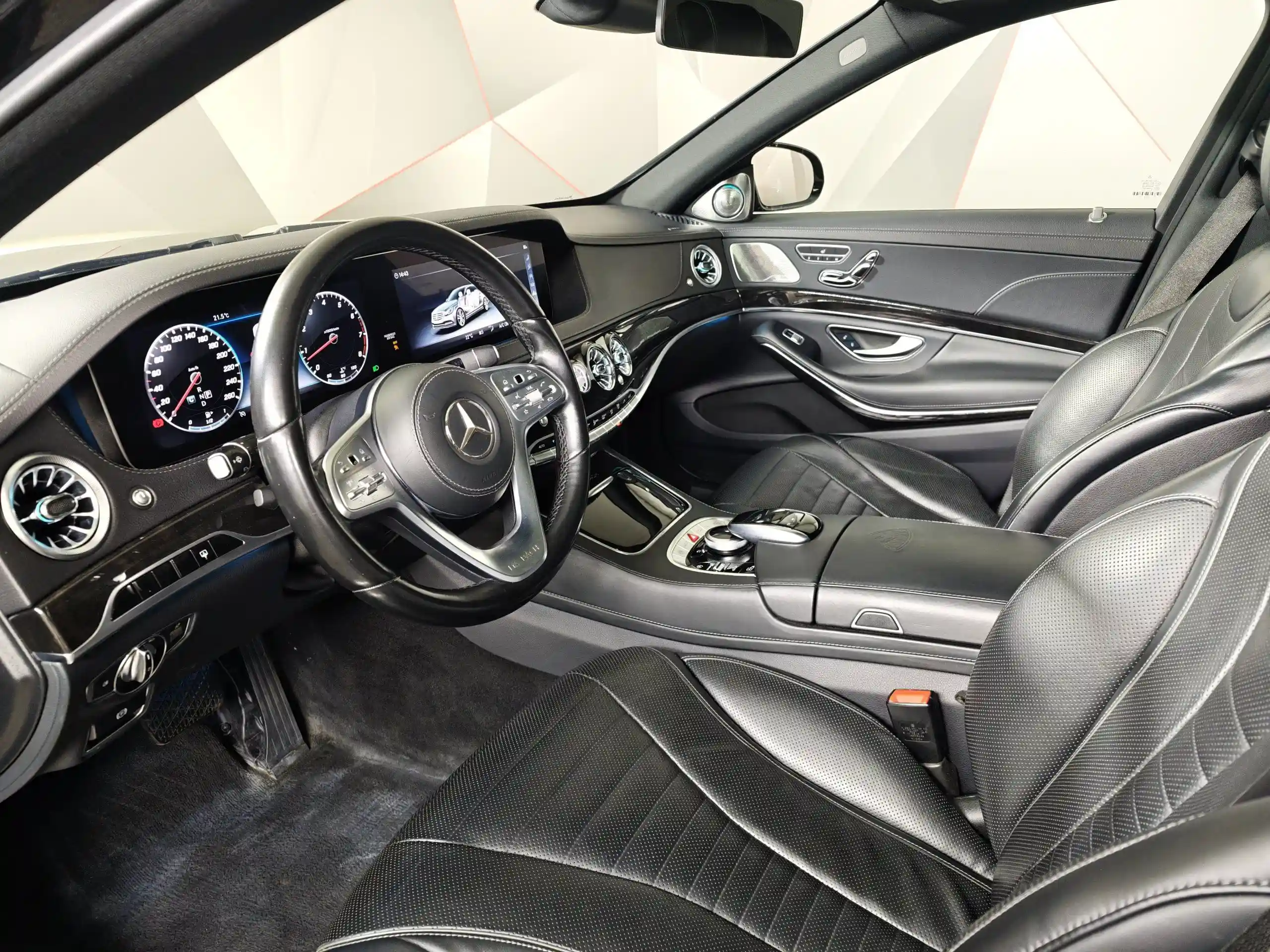 Mercedes-Benz S-Класс 2018