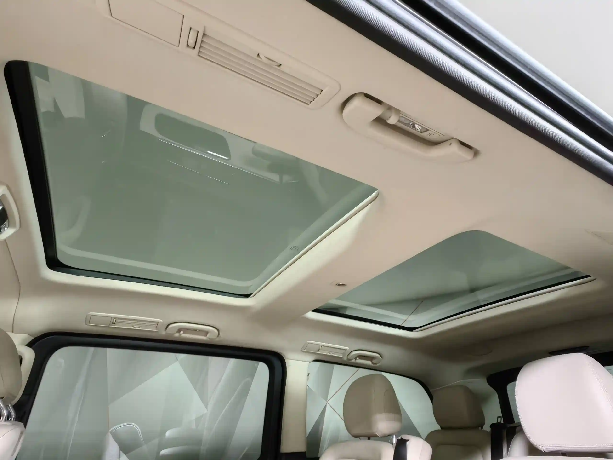 Mercedes-Benz V-Класс 2021