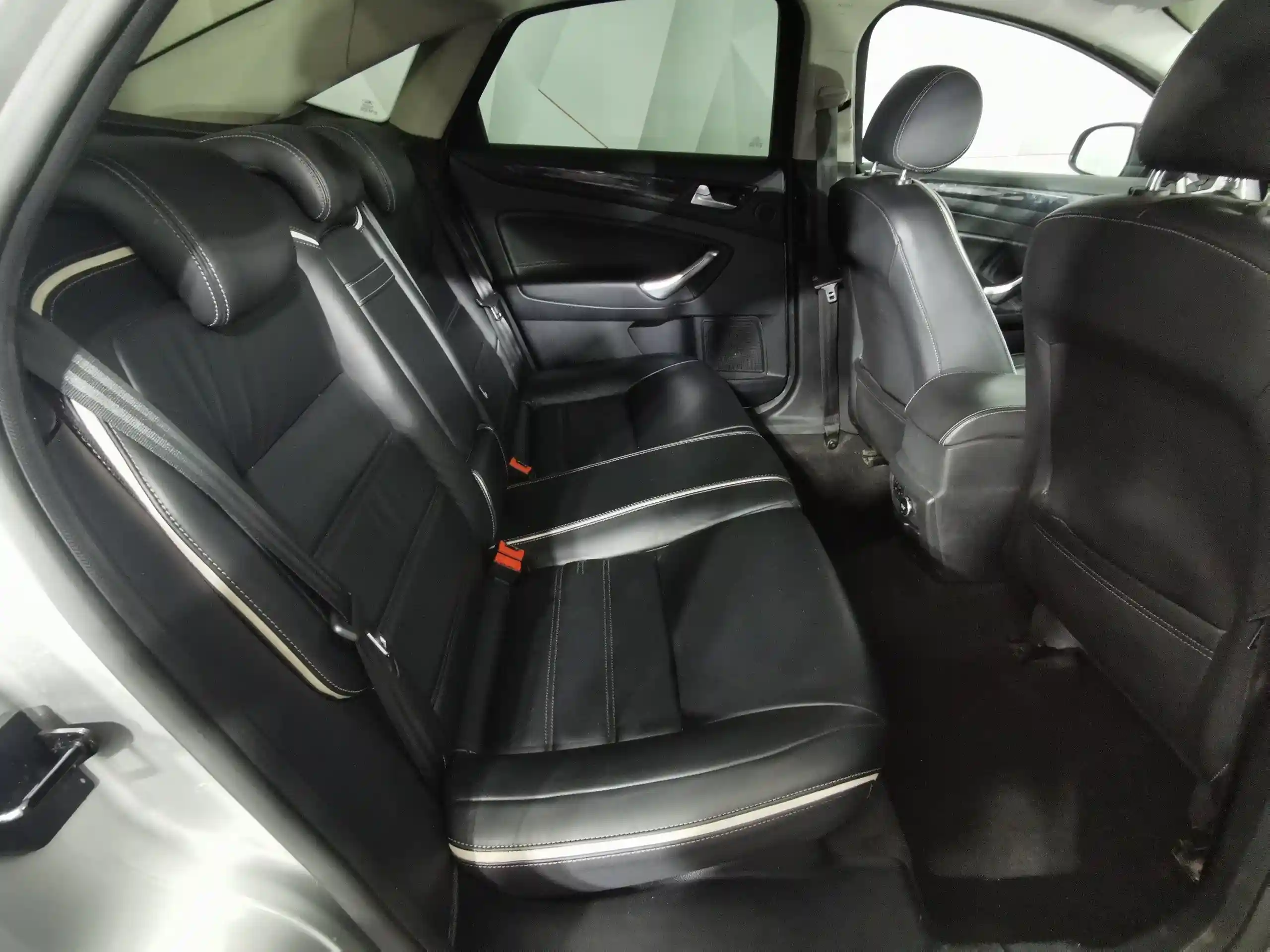 Ford Mondeo 2012