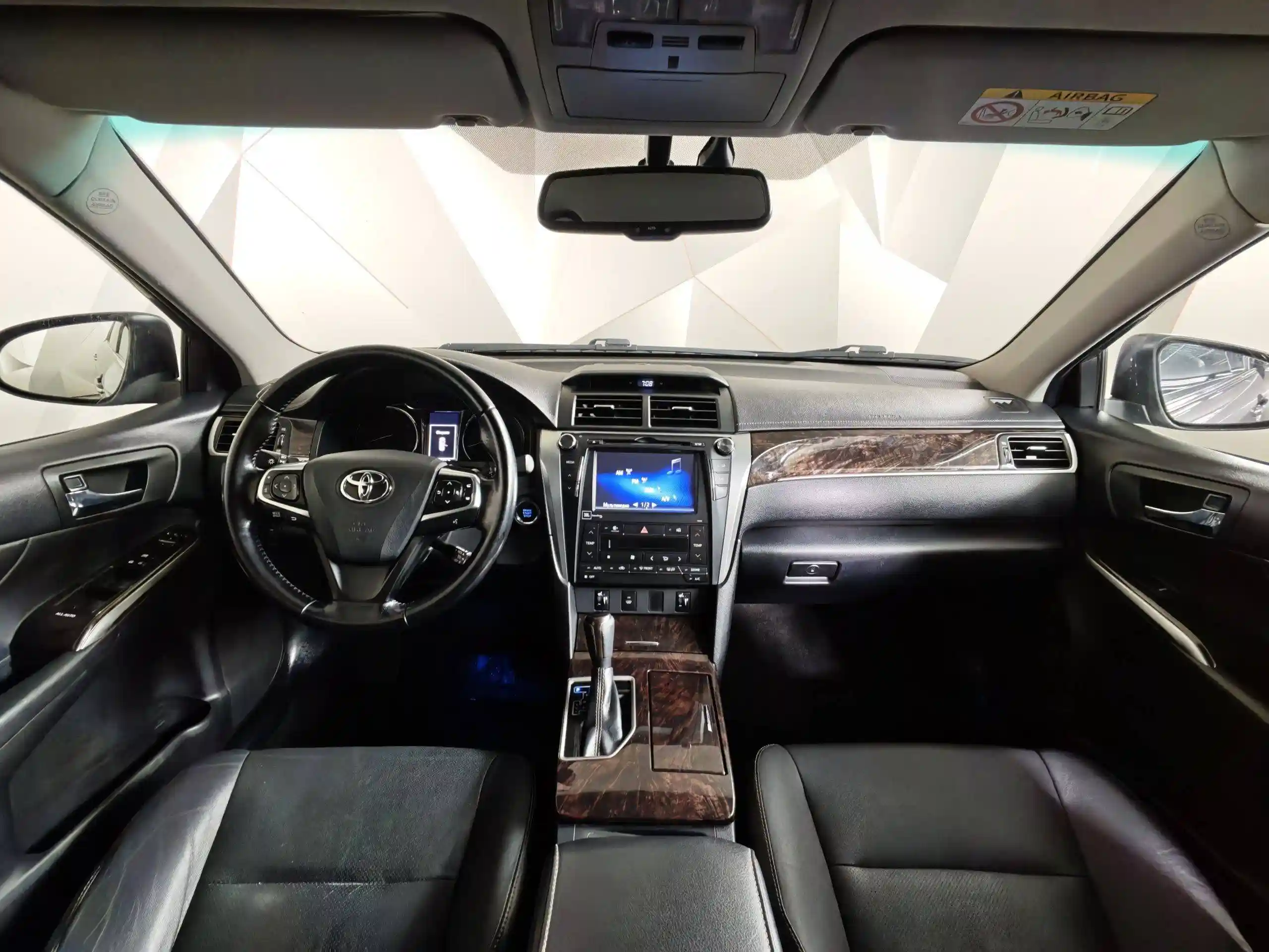 Toyota Camry 2015