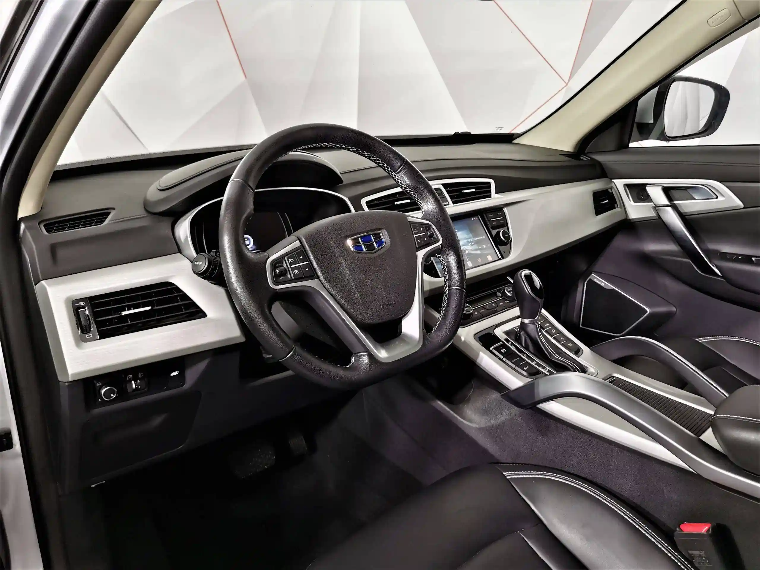 Geely Atlas 2021