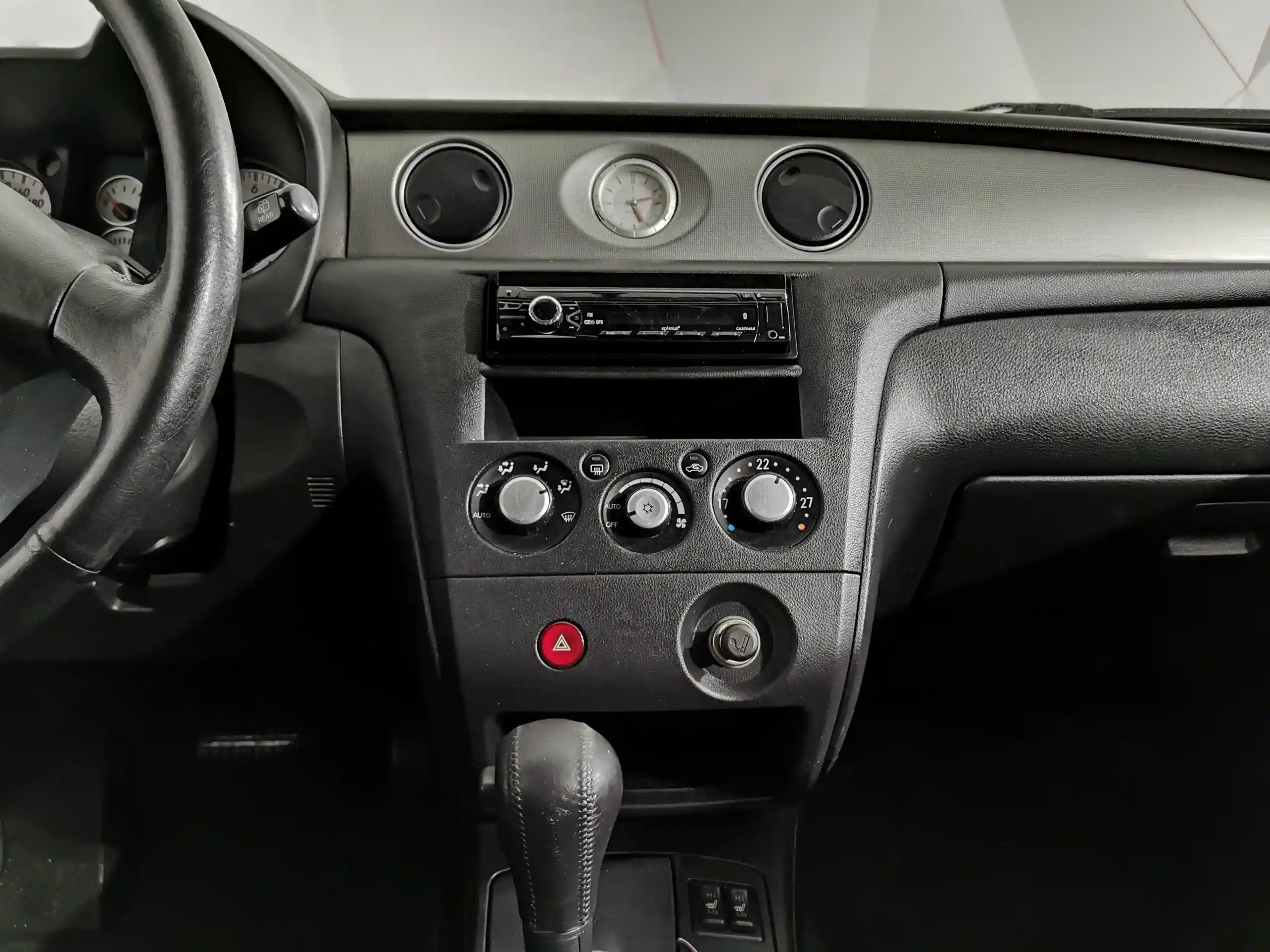 Mitsubishi Outlander 2004