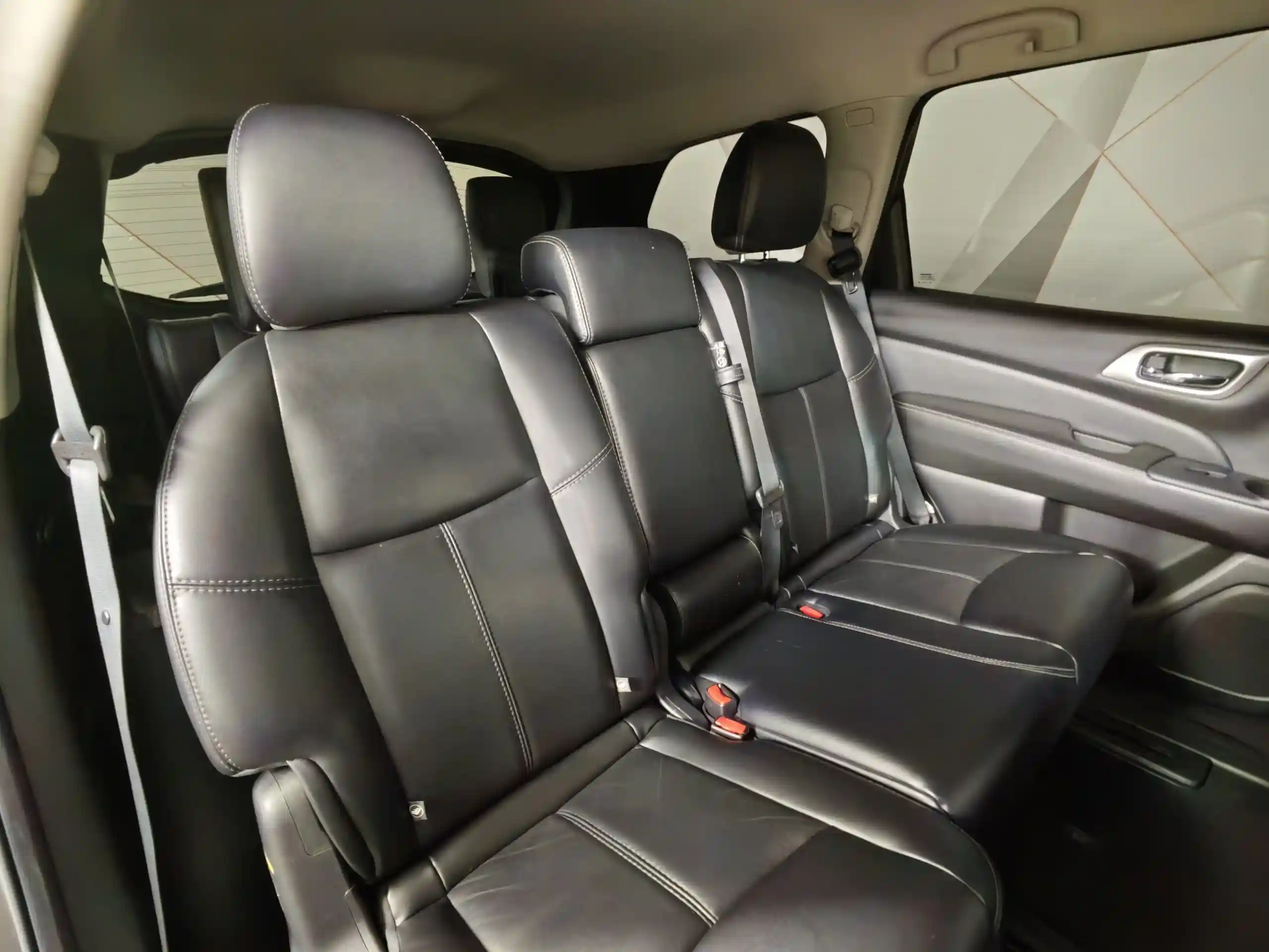 Nissan Pathfinder 2014
