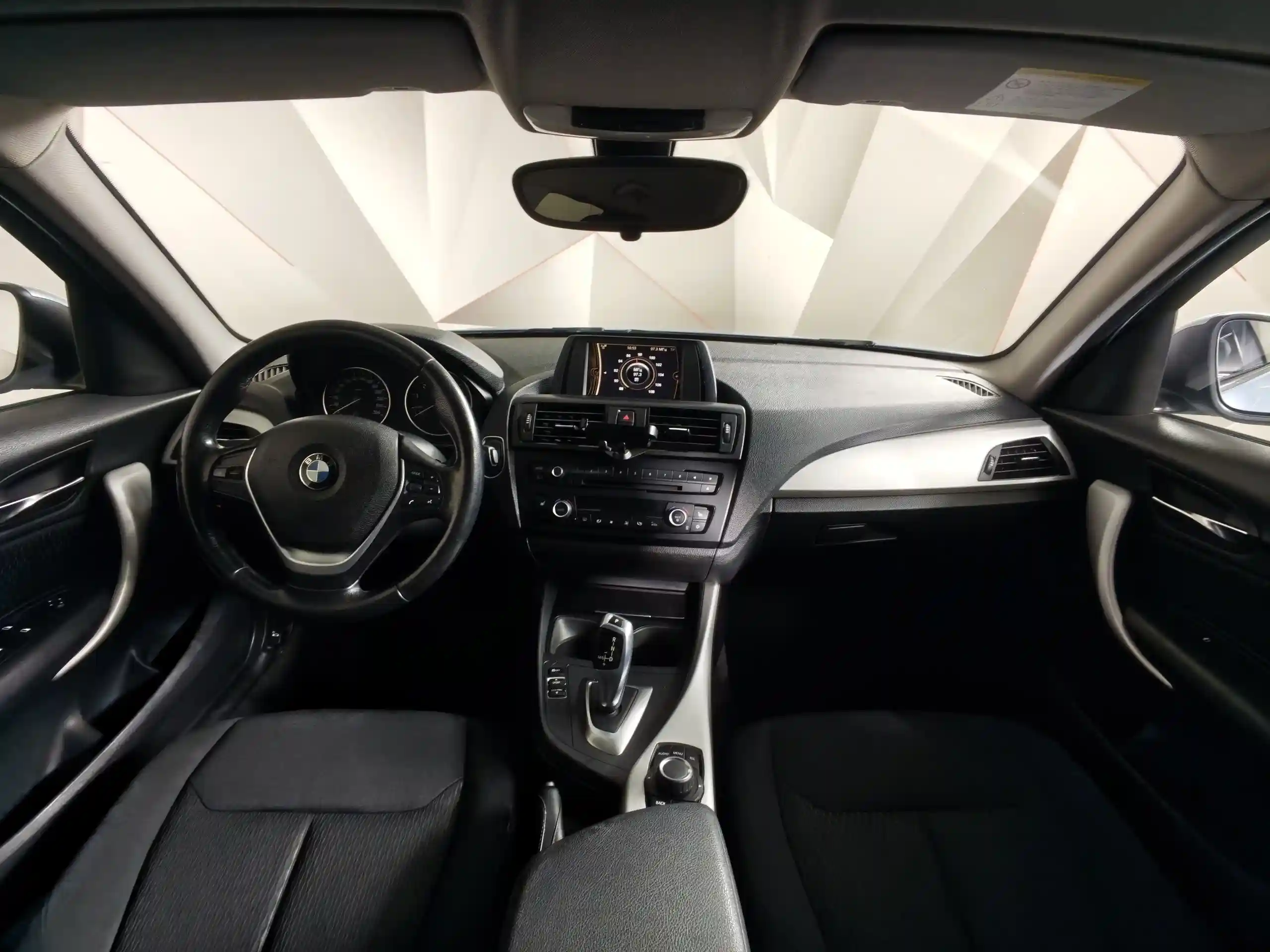 BMW 1 серия 2012