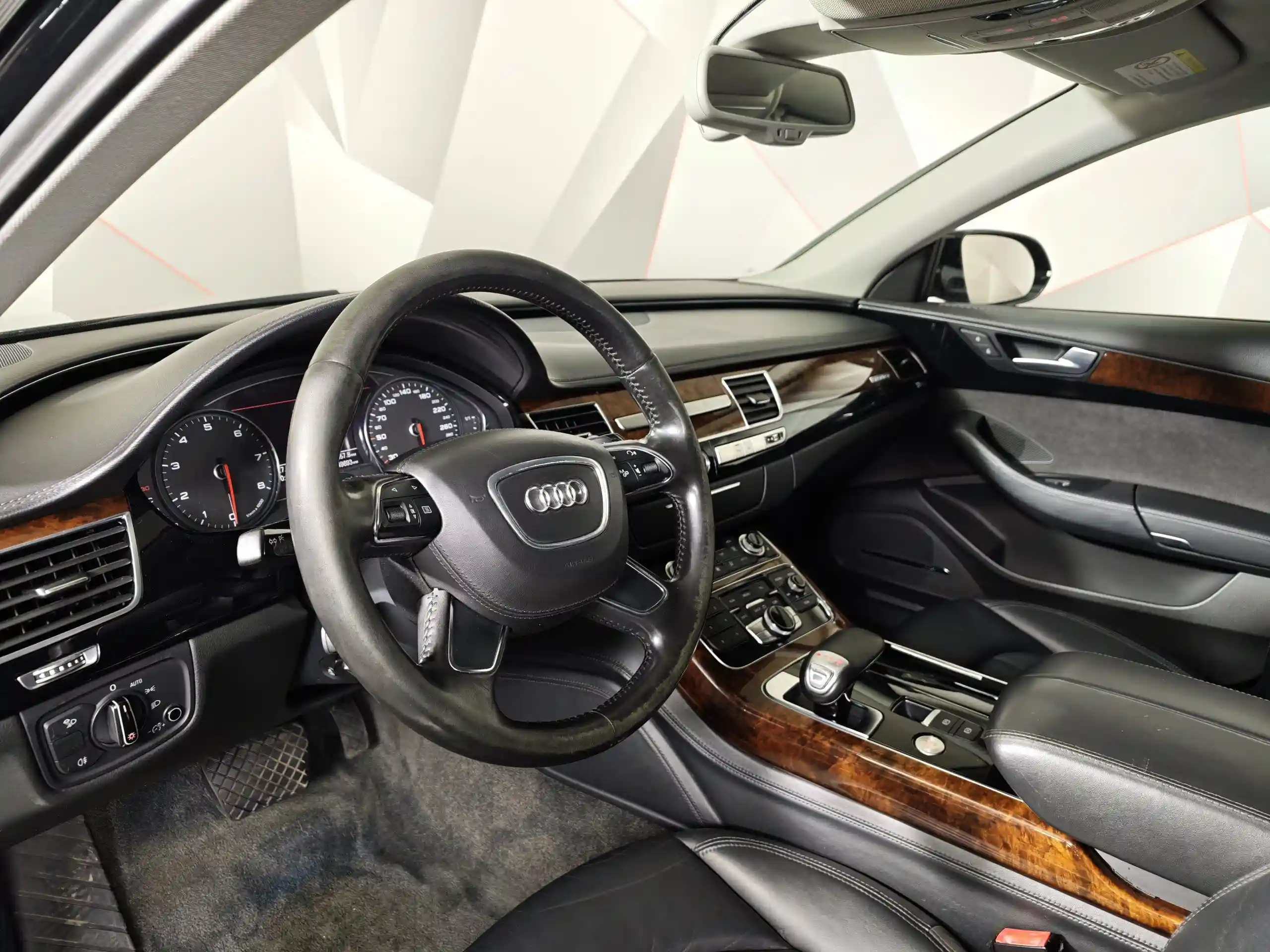 Audi A8 2011