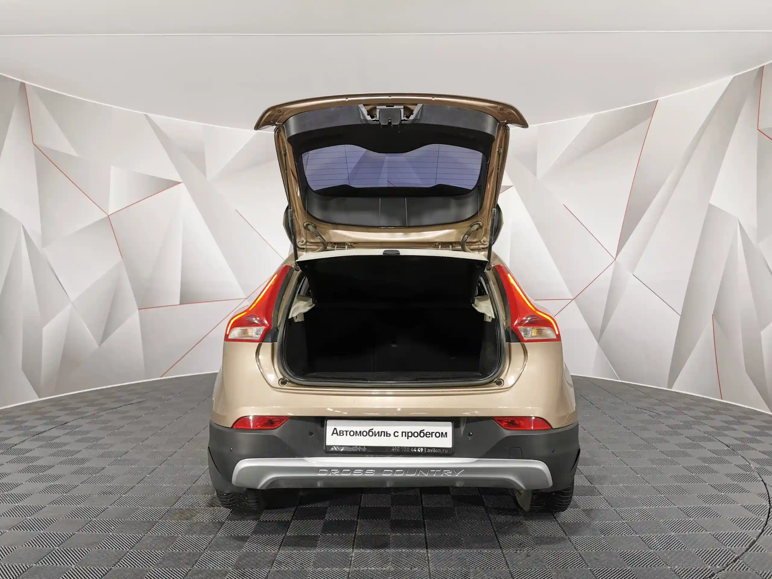 Volvo V40 2014