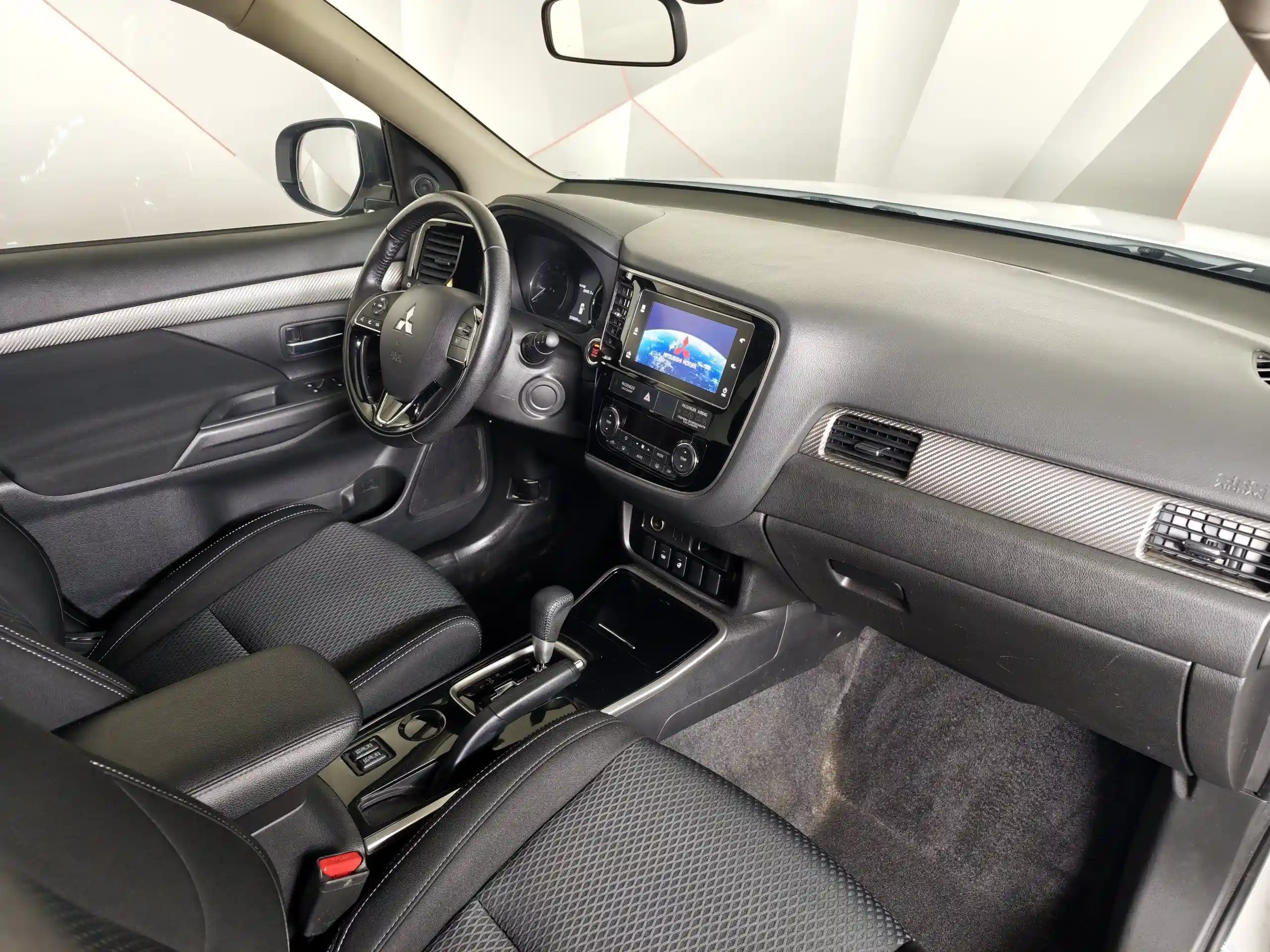 Mitsubishi Outlander 2018