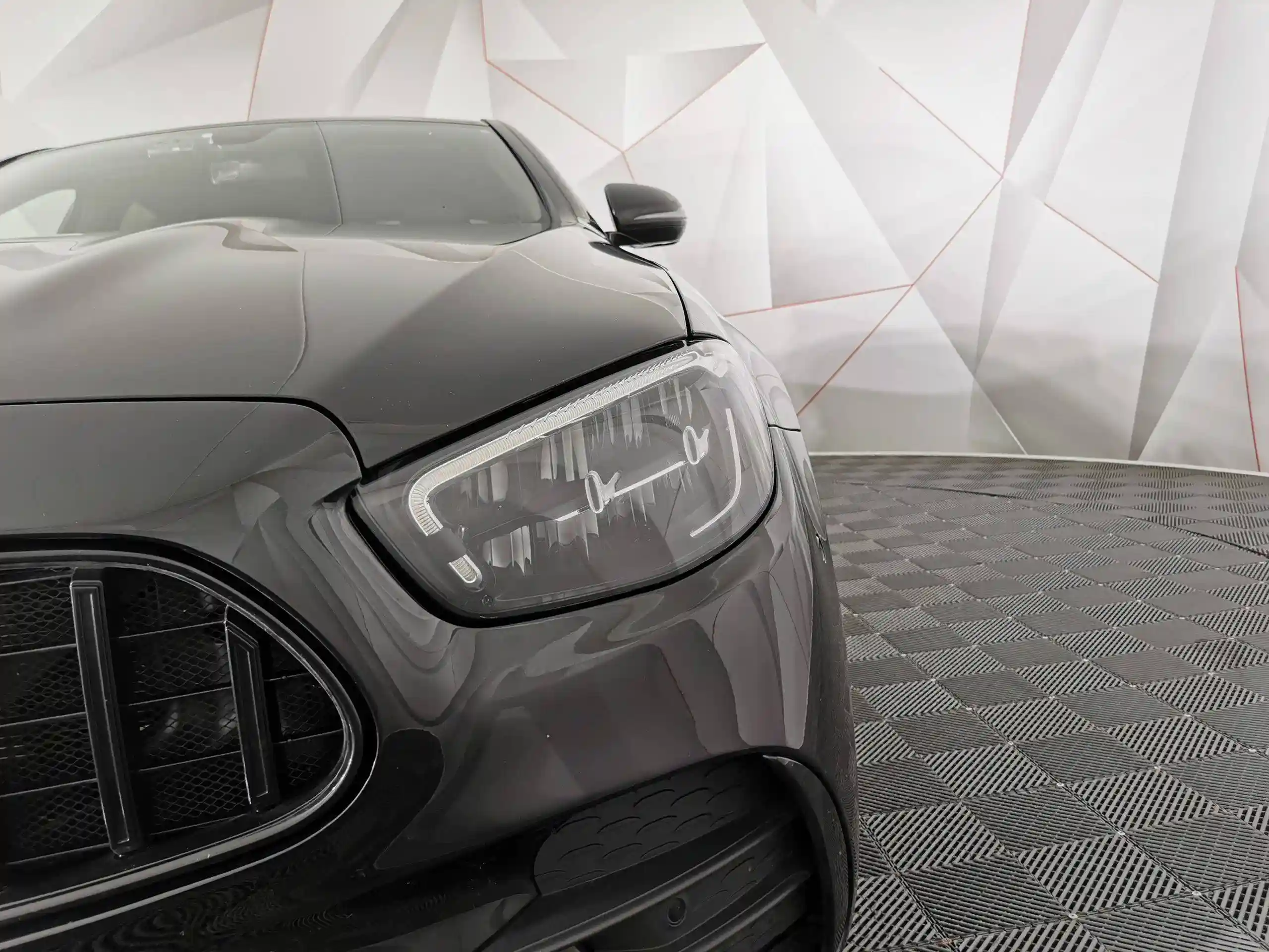 Mercedes-Benz E-Класс 2021