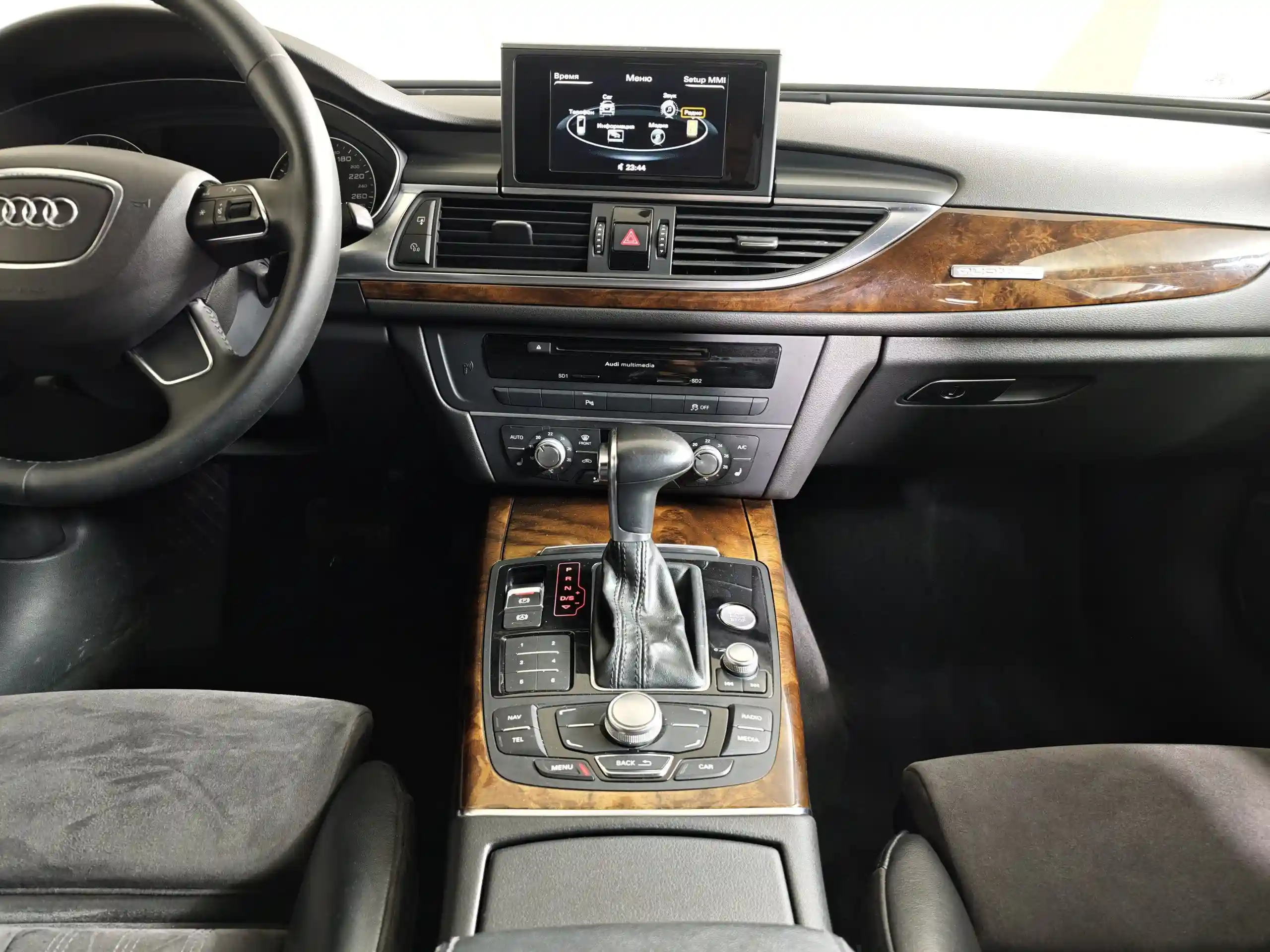 Audi A6 2014