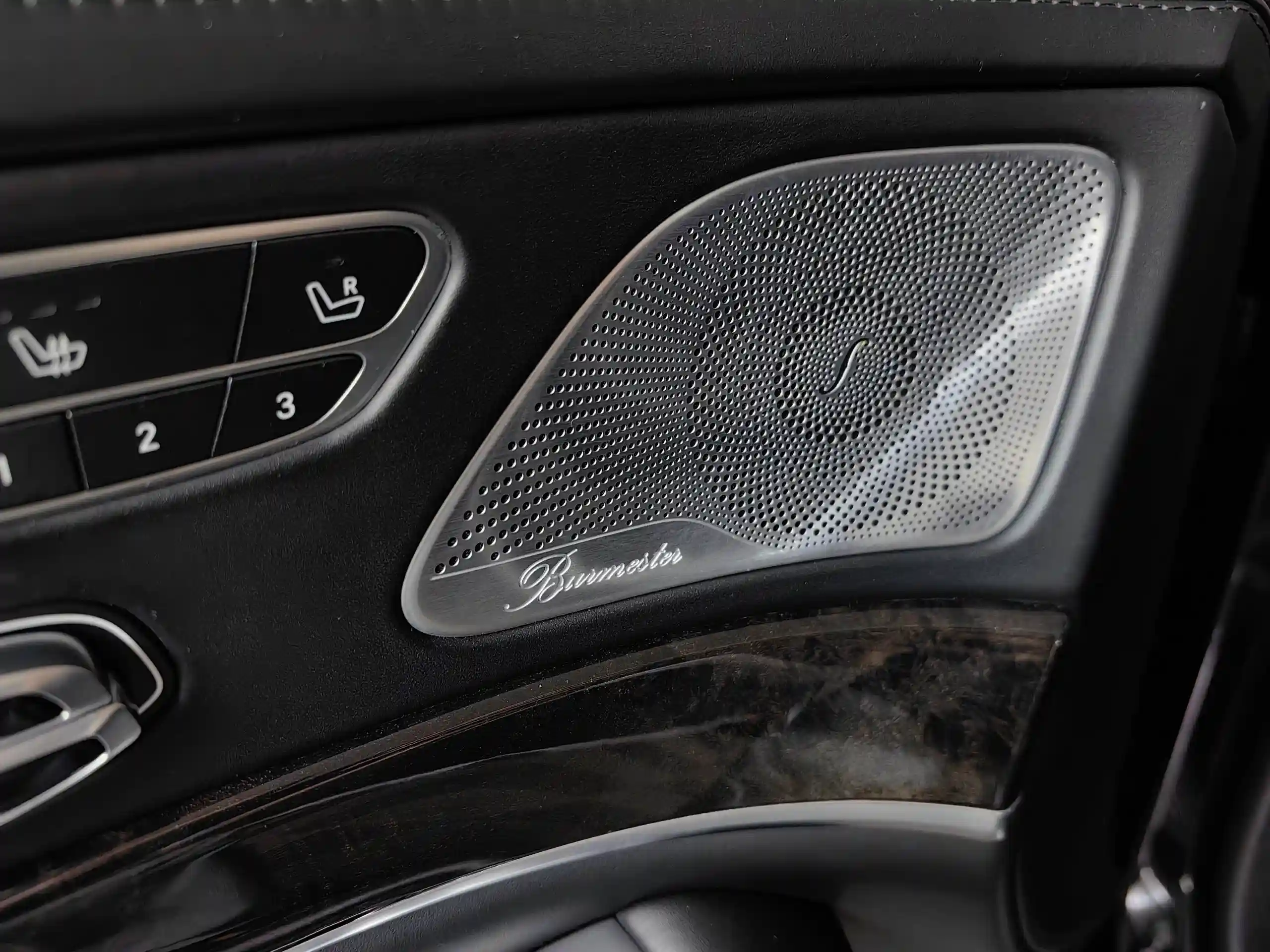 Mercedes-Benz S-Класс 2019