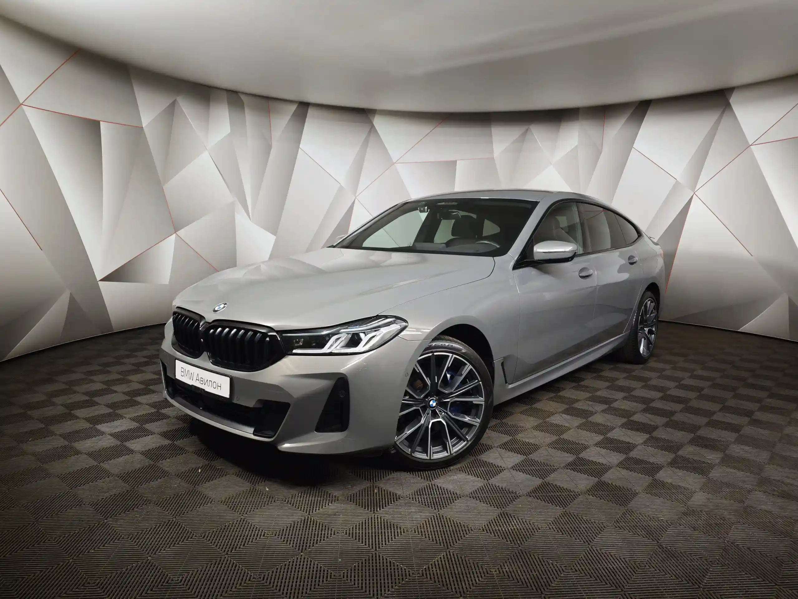 BMW 6 серия 2021