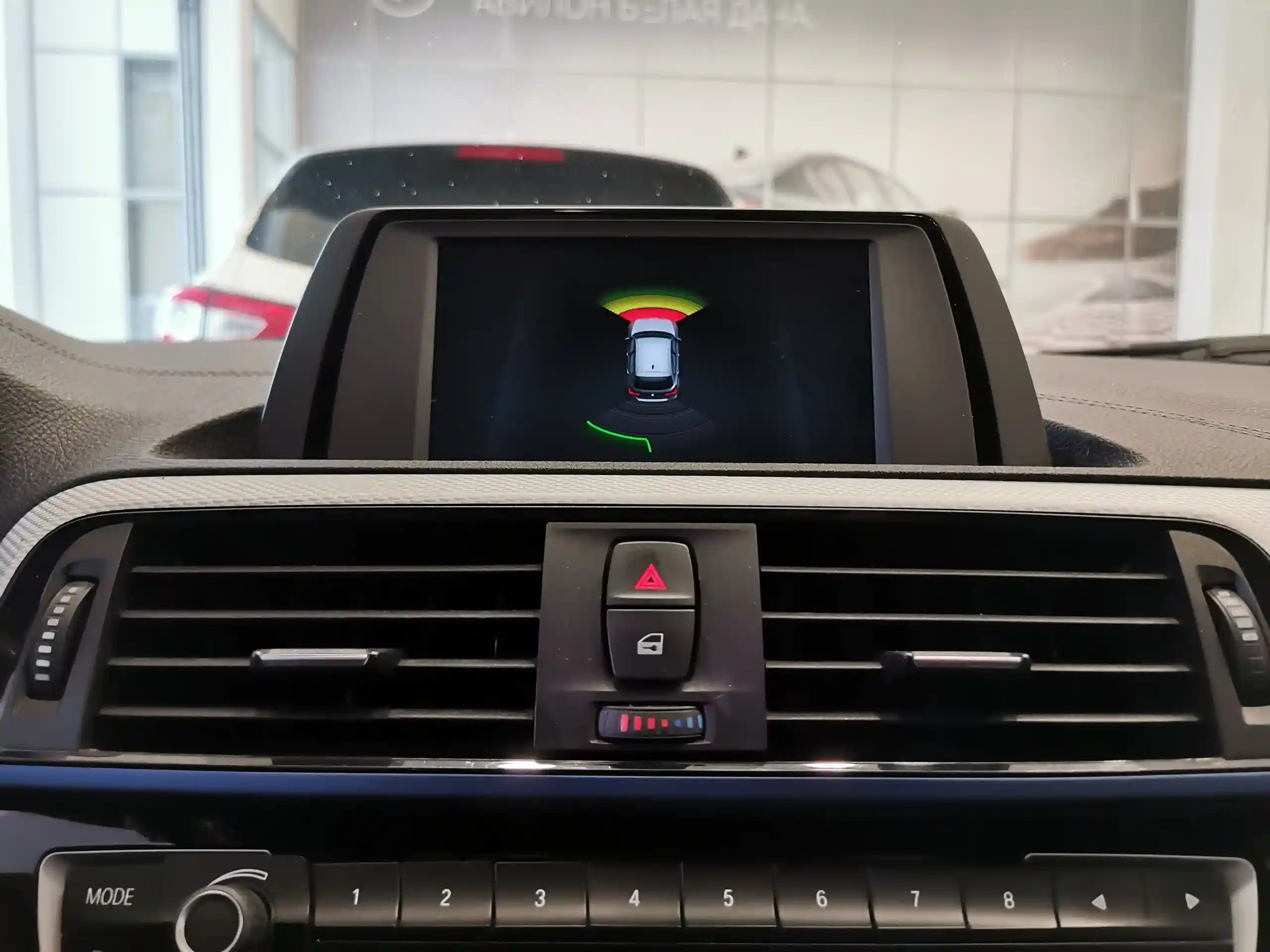 BMW 1 серия 2018