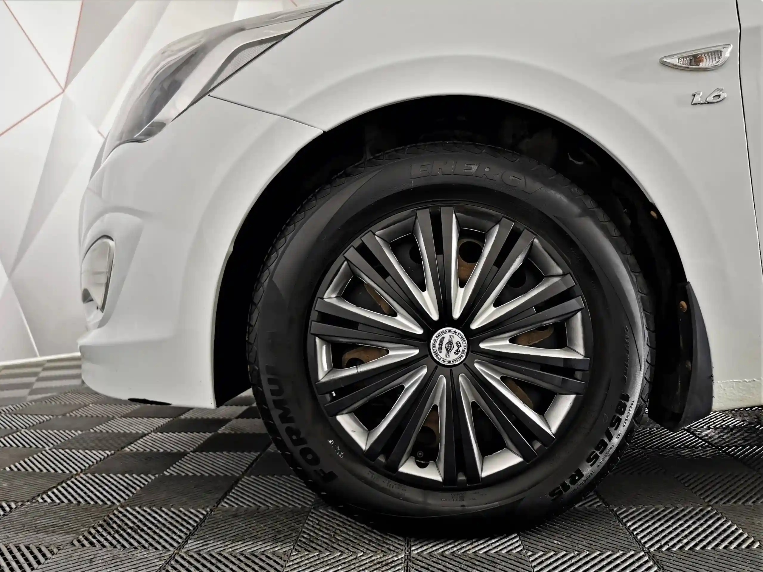 Hyundai Solaris 2015