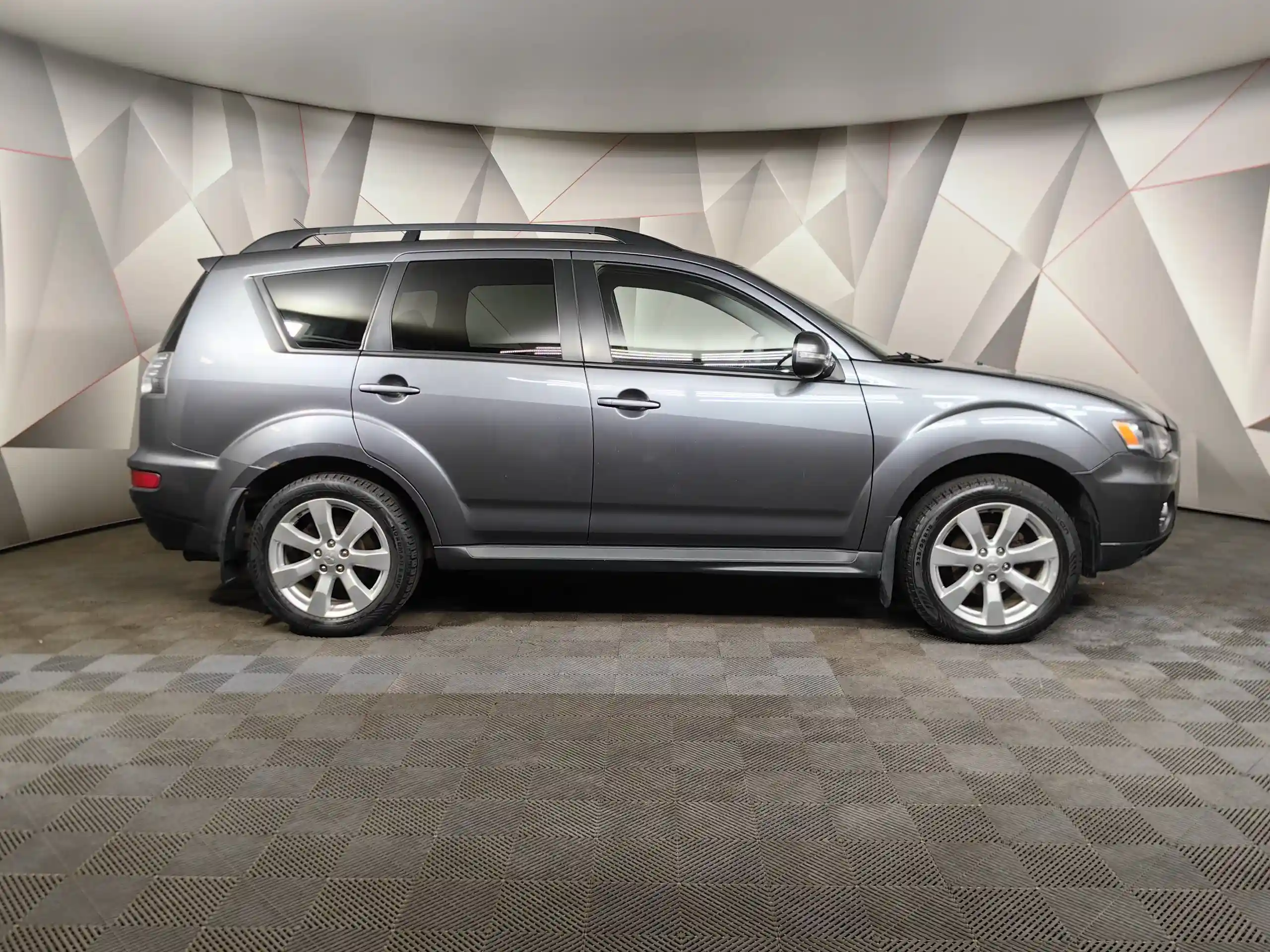 Mitsubishi Outlander 2011