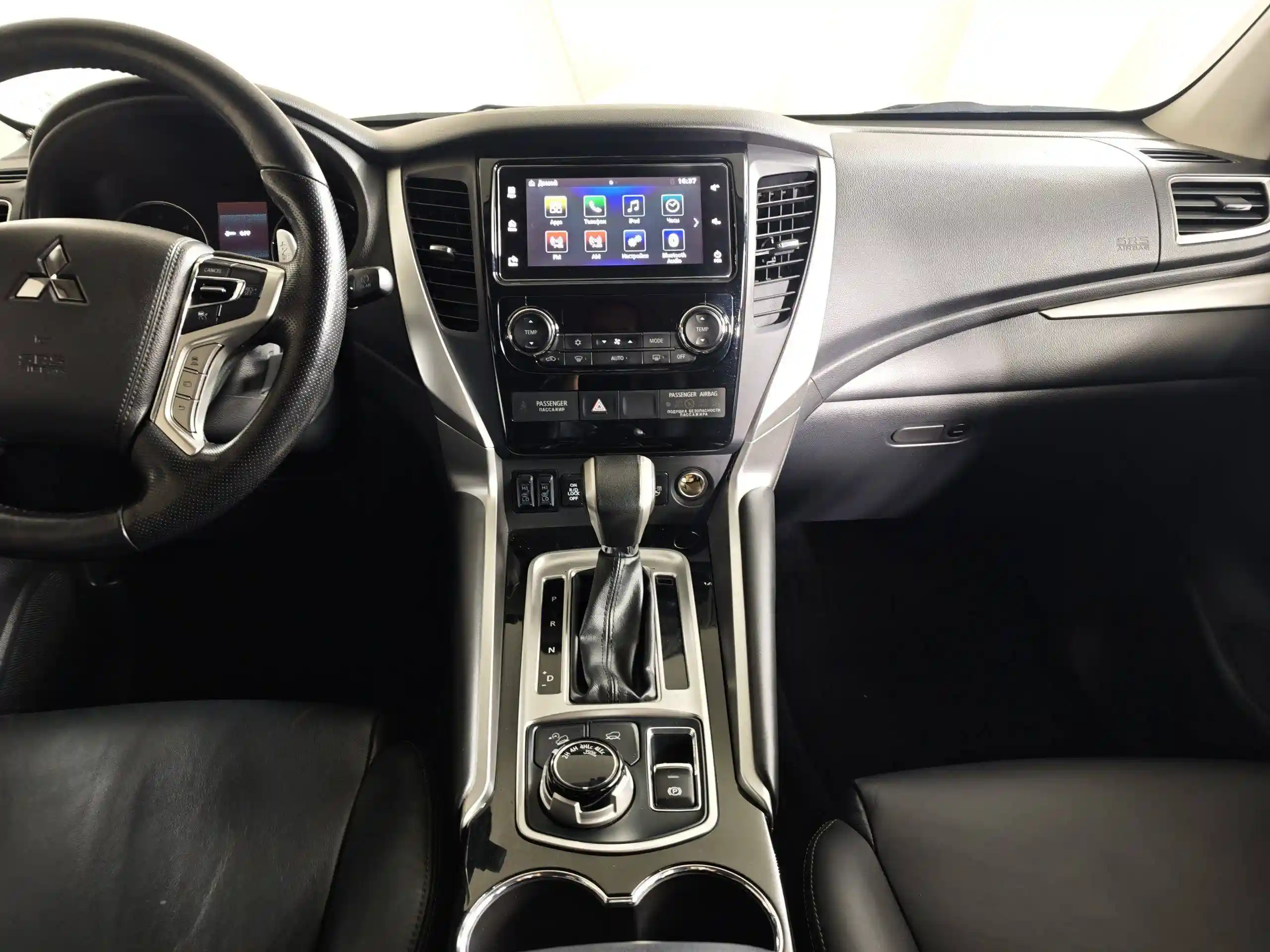 Mitsubishi Pajero Sport 2019