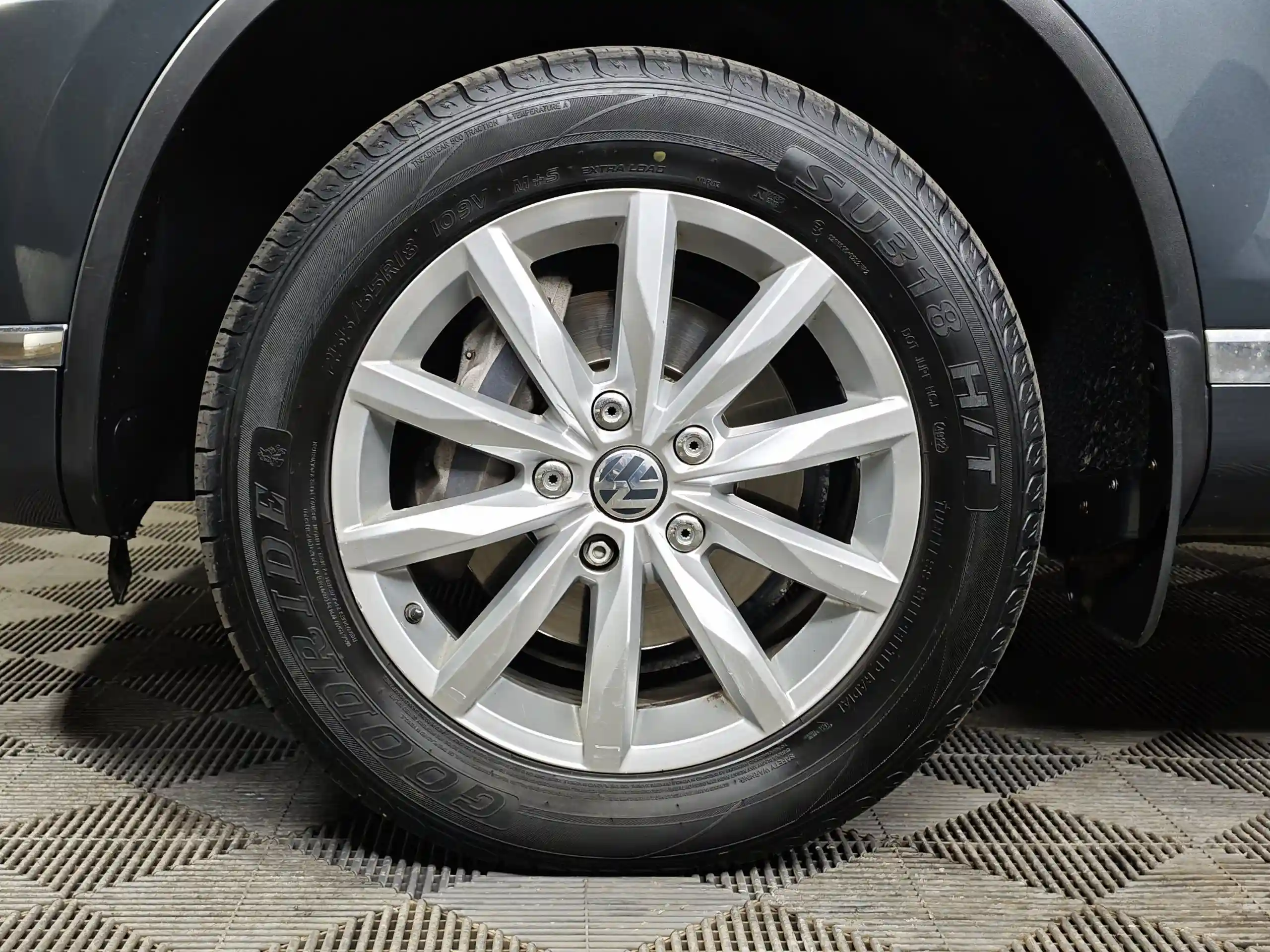 Volkswagen Touareg 2015