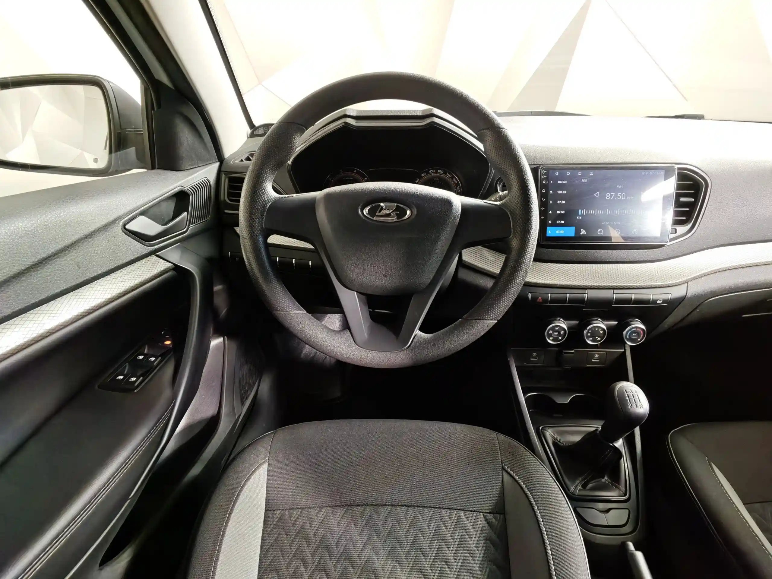 ВАЗ (Lada) Vesta 2023