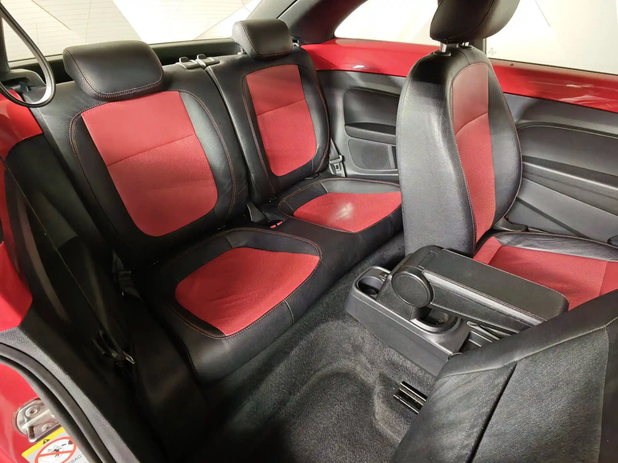 Volkswagen Beetle 2013
