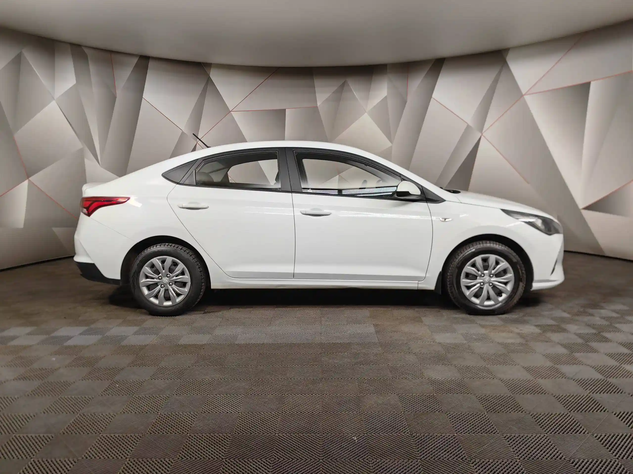Hyundai Solaris 2021