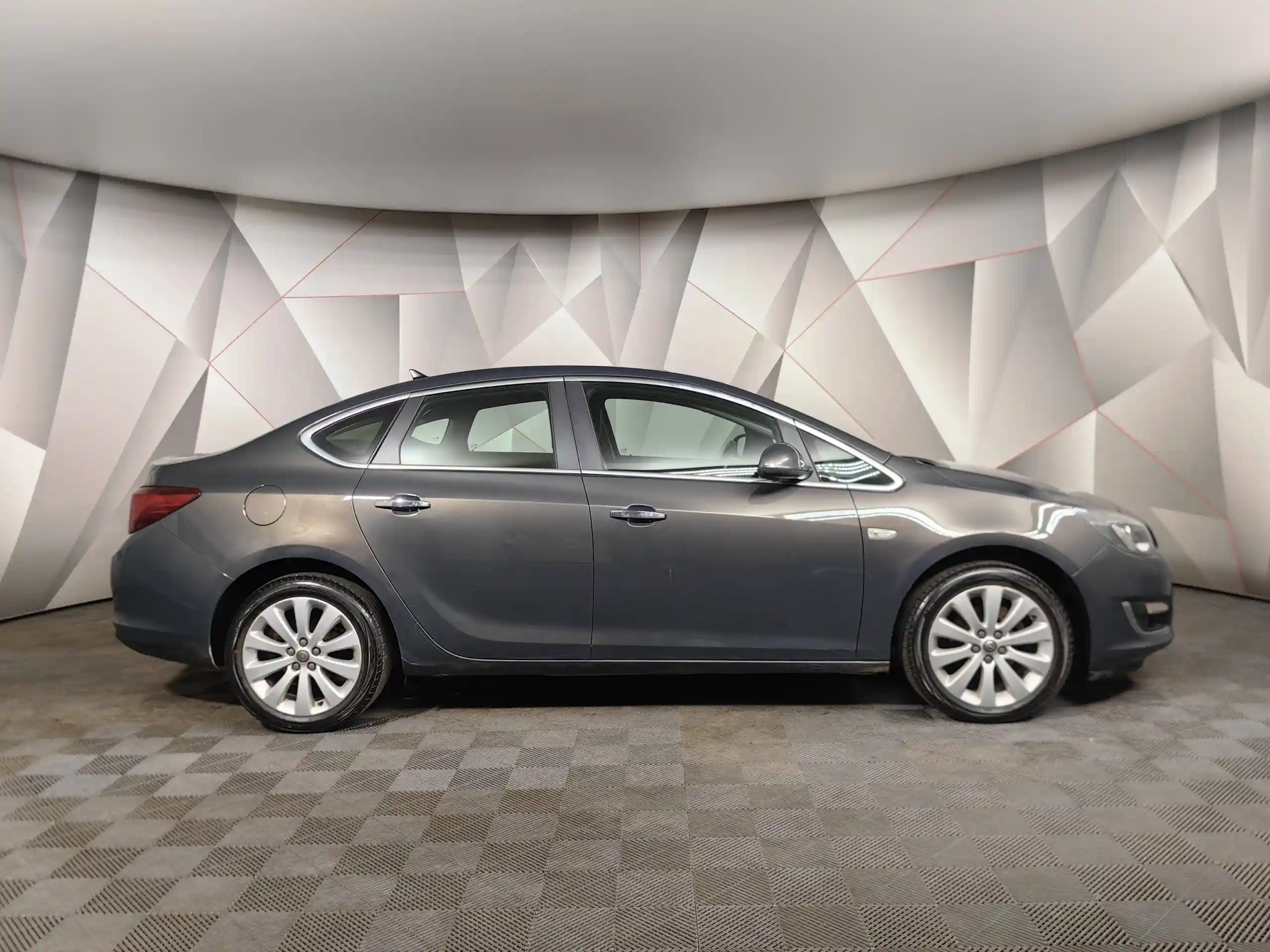 Opel Astra 2013