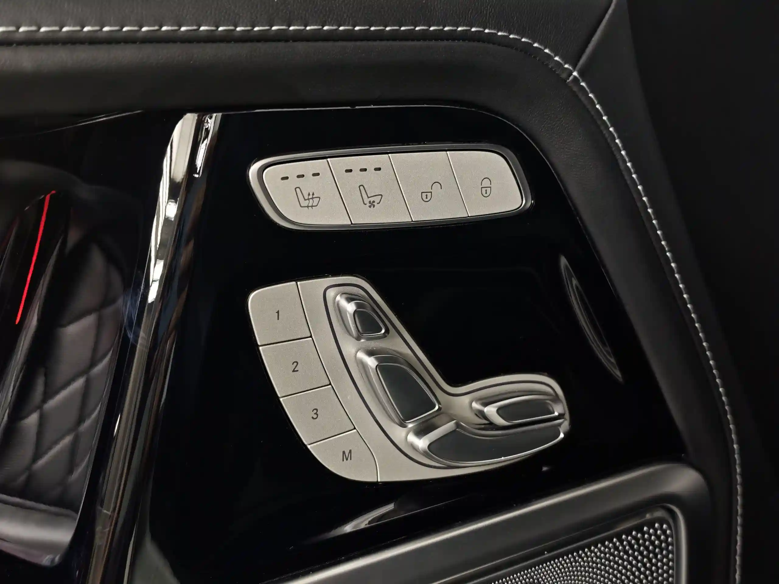 Mercedes-Benz G-Класс 2020