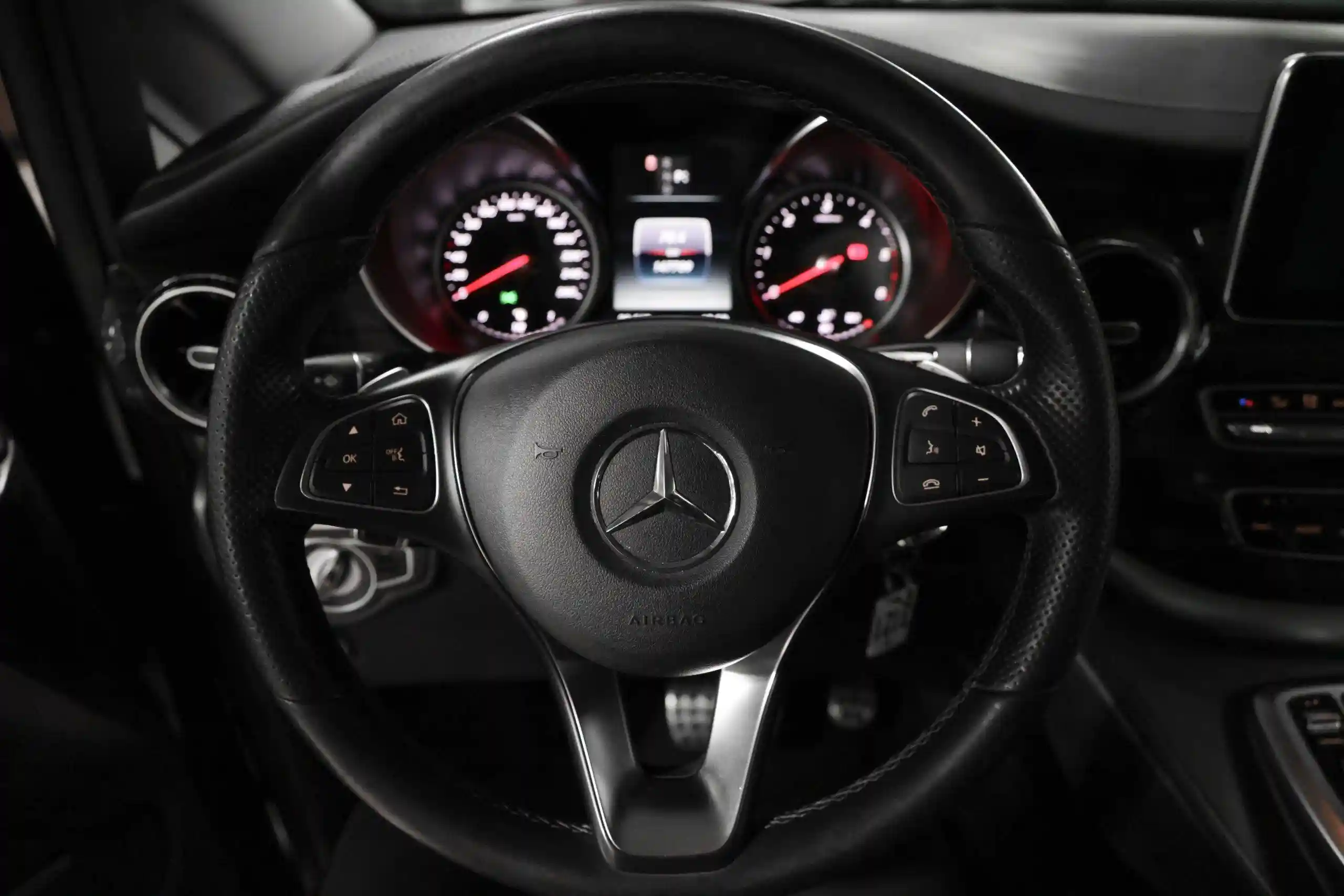 Mercedes-Benz V-Класс 2019