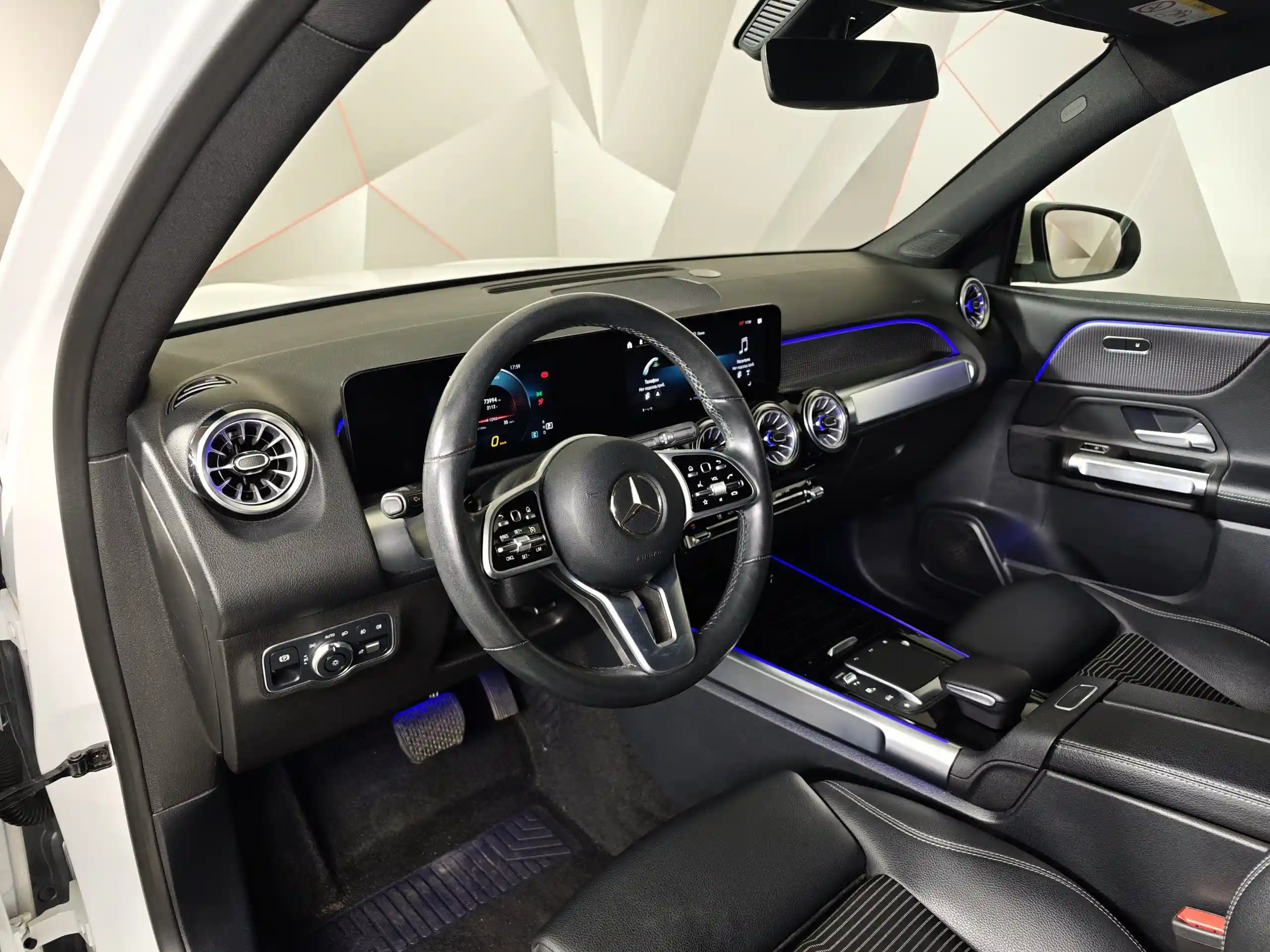 Mercedes-Benz GLB 2021