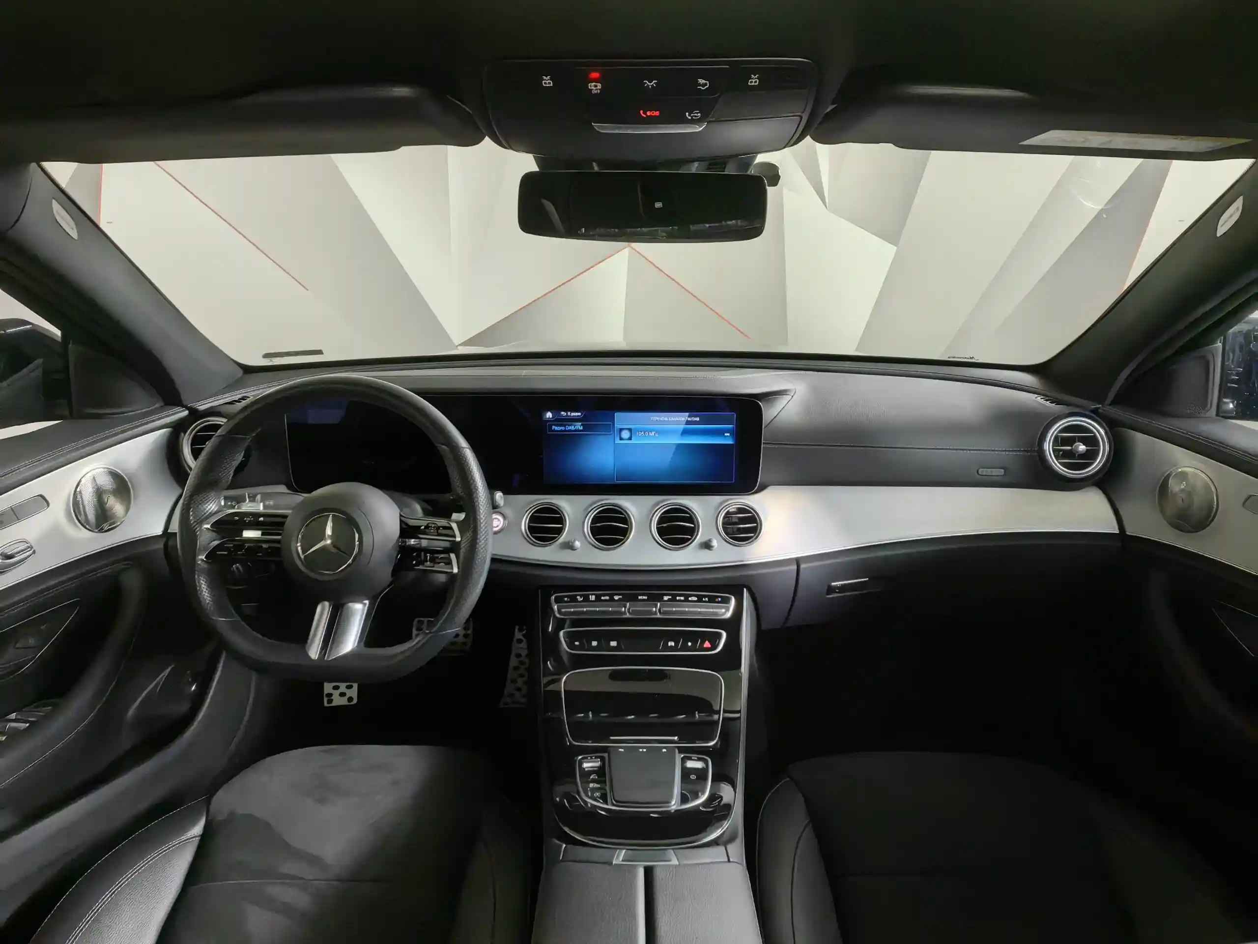 Mercedes-Benz E-Класс 2022