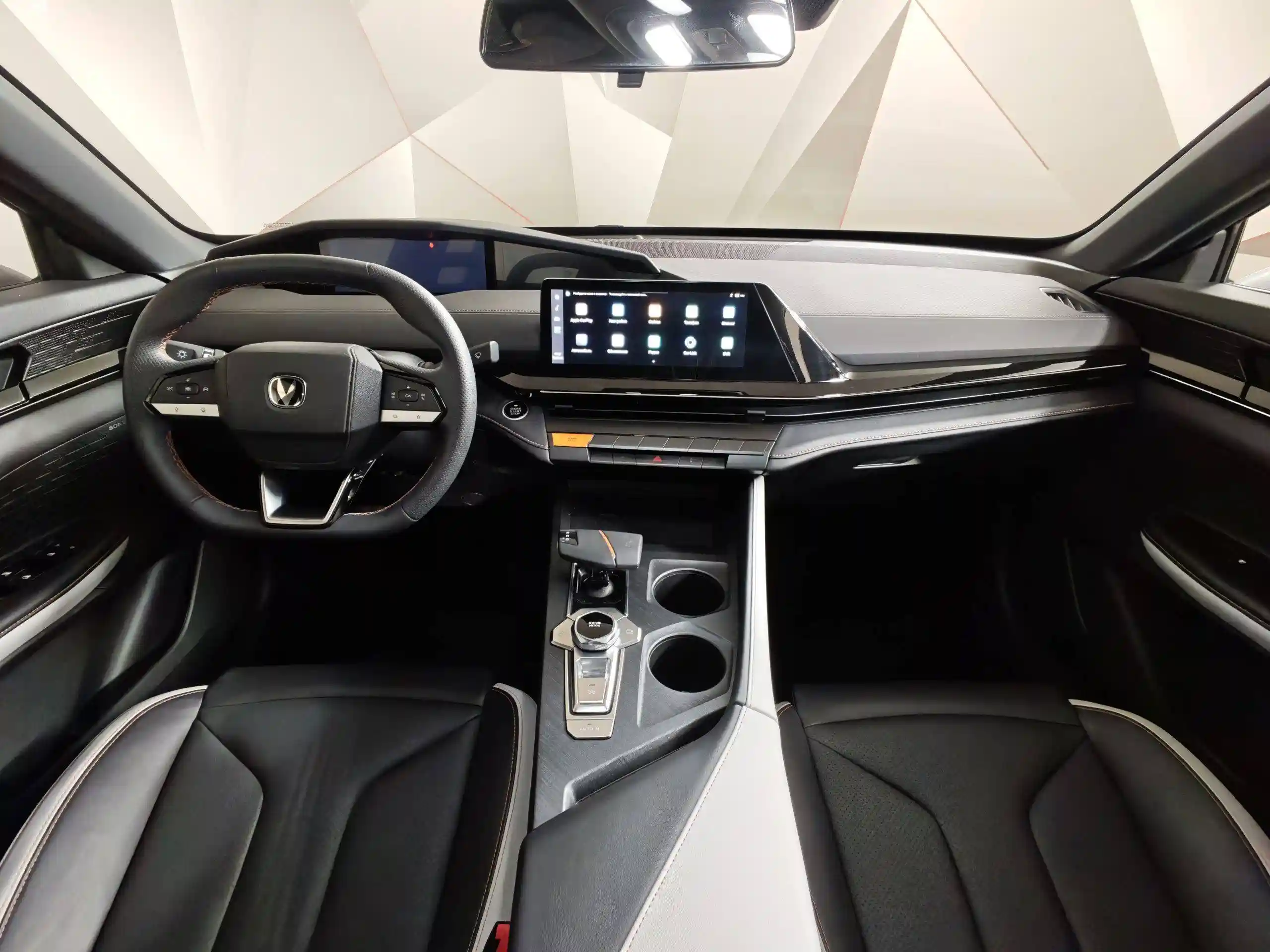 Changan UNI-V 2024
