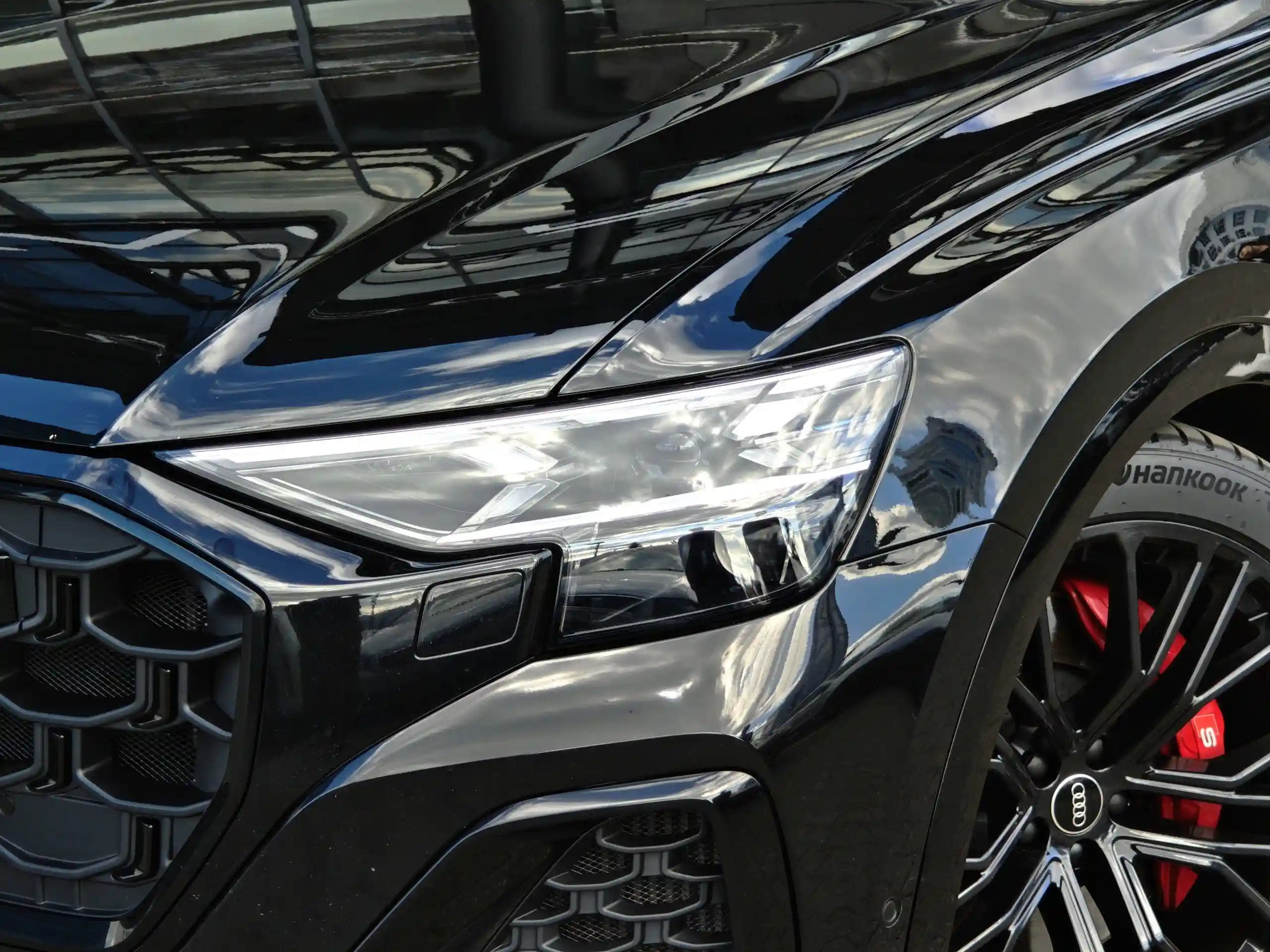 Audi SQ8 2023