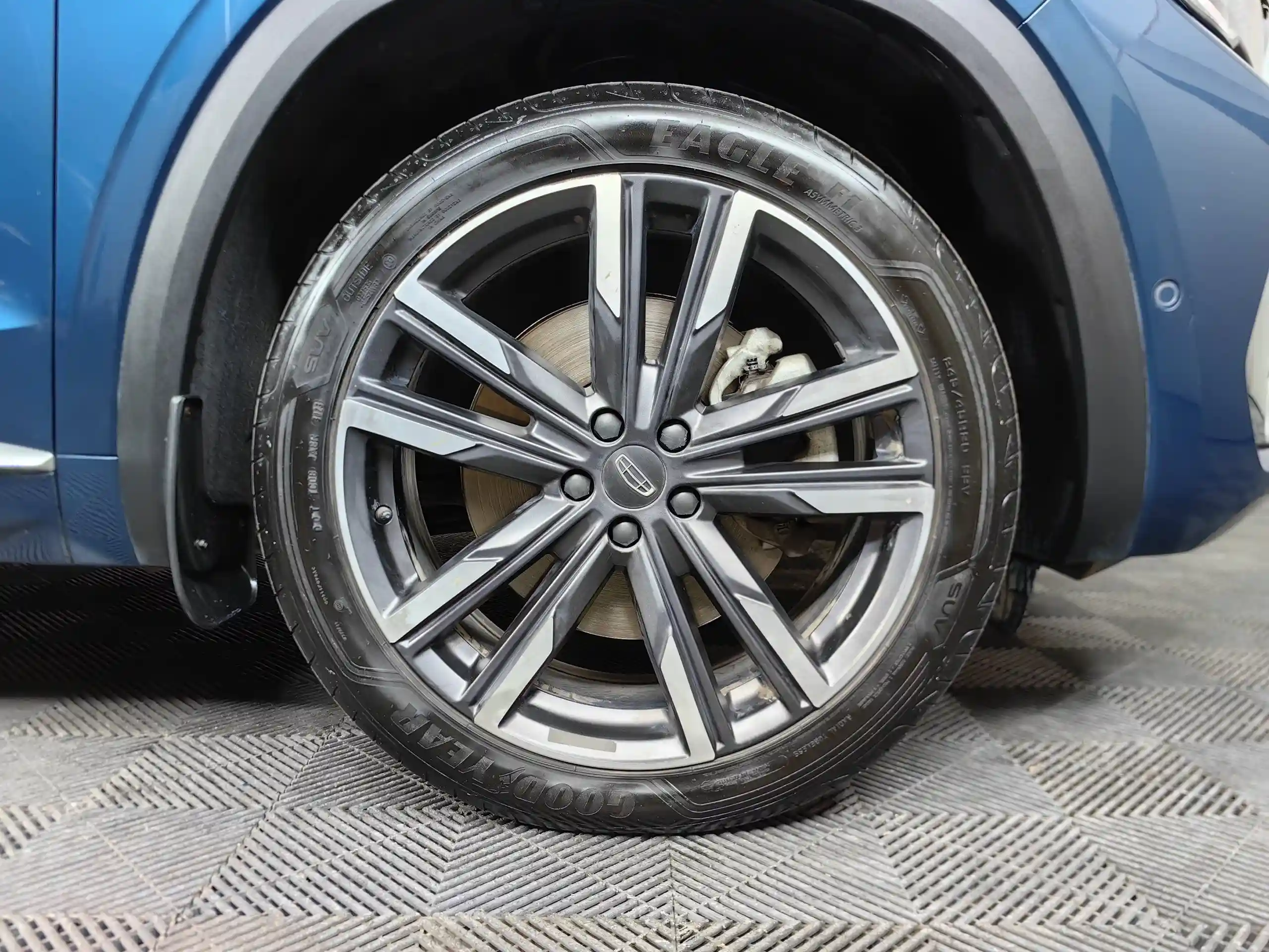 Geely Monjaro 2023