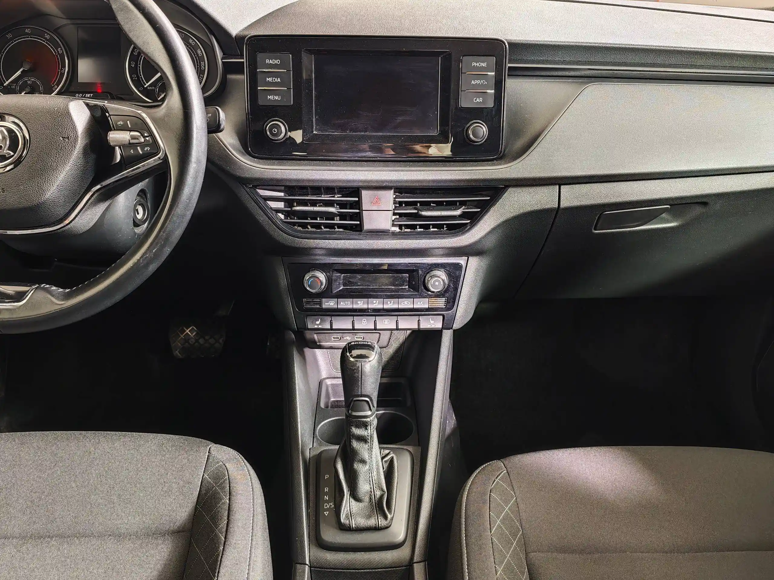 Skoda Rapid 2021
