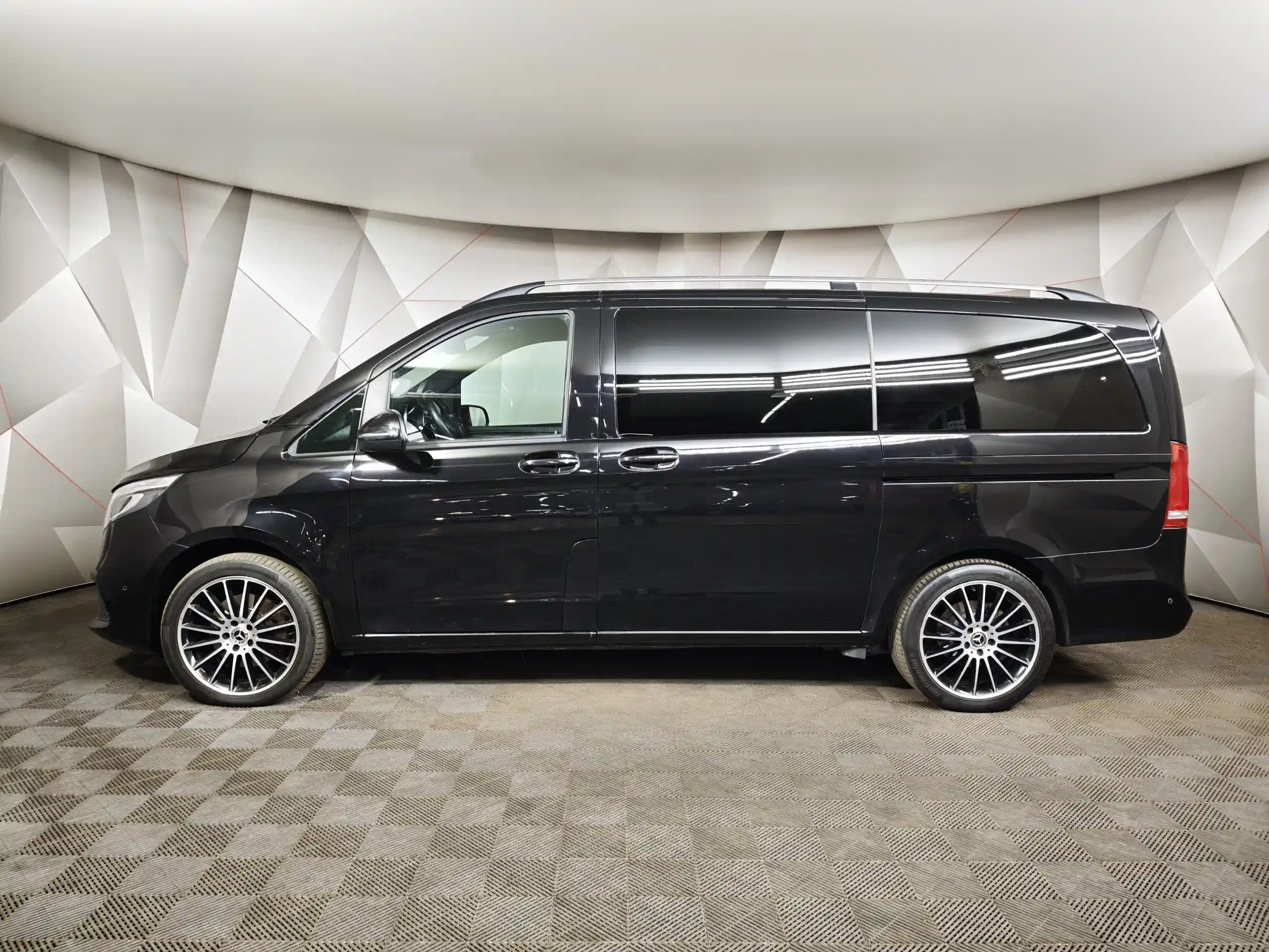 Mercedes-Benz V-Класс 2019