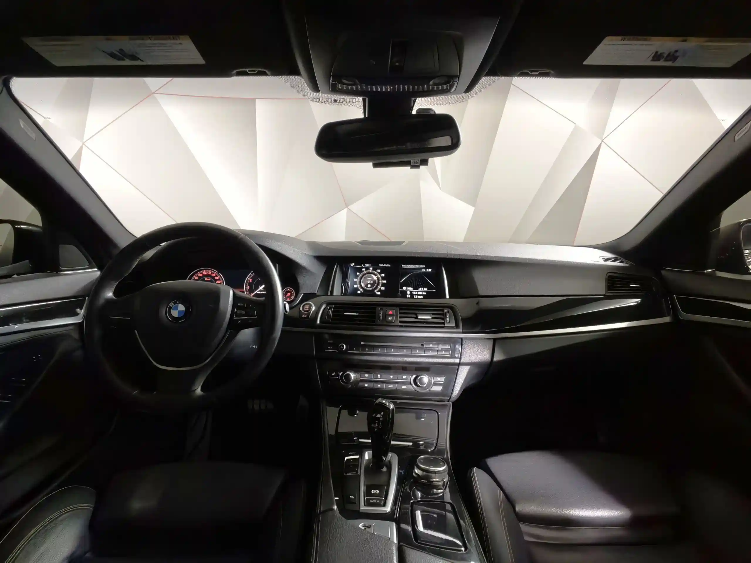 BMW 5 серия 2015