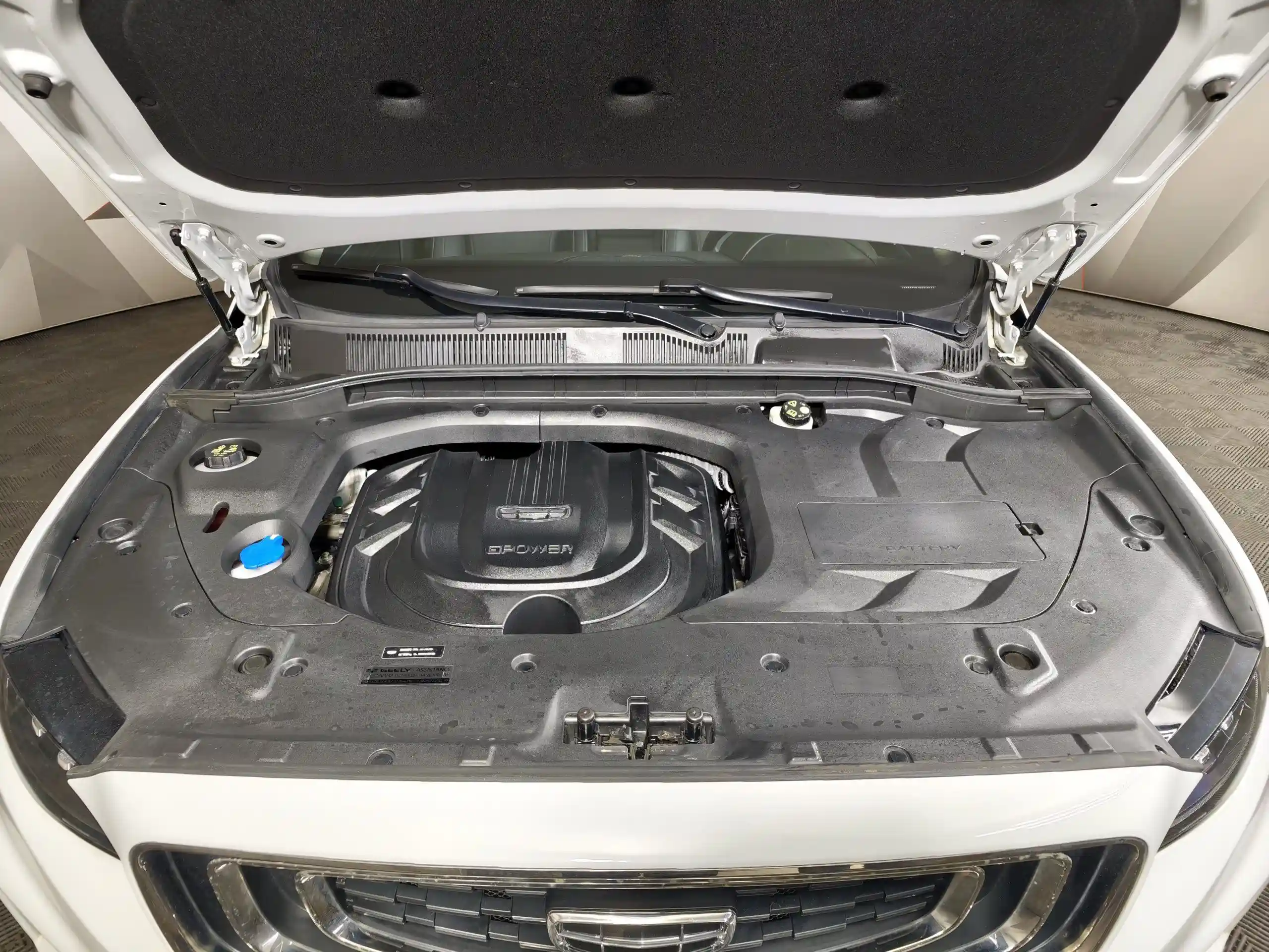 Geely Atlas Pro 2022